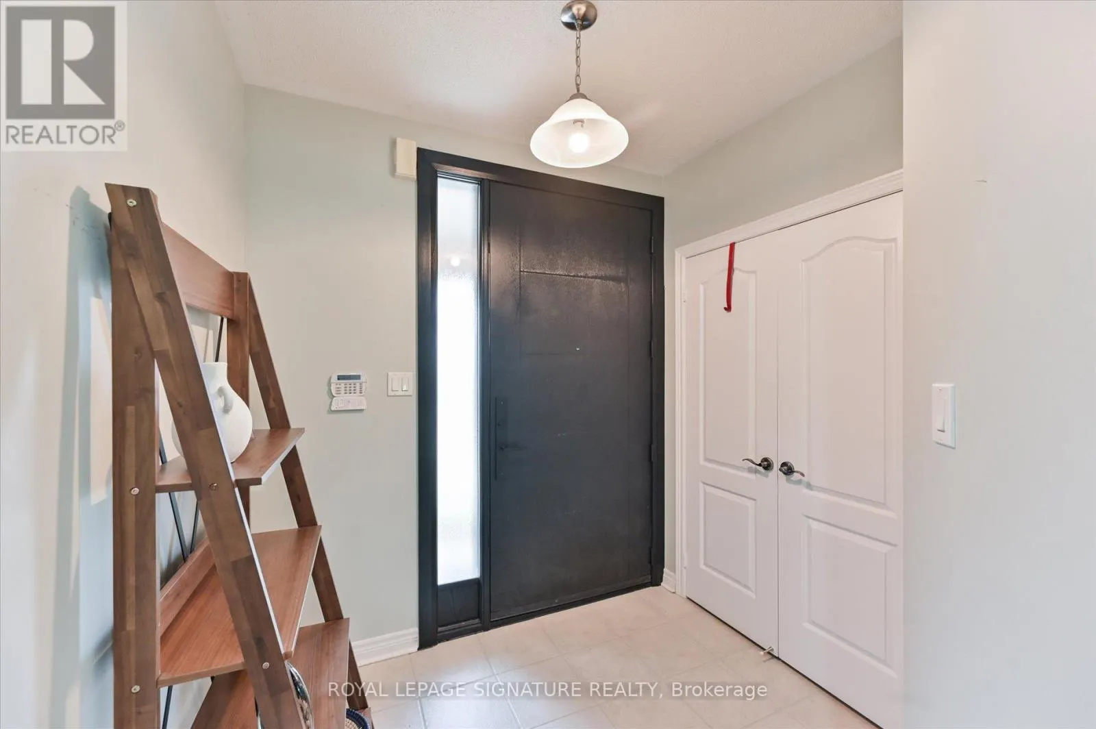 5 THORNBUSH BOULEVARD