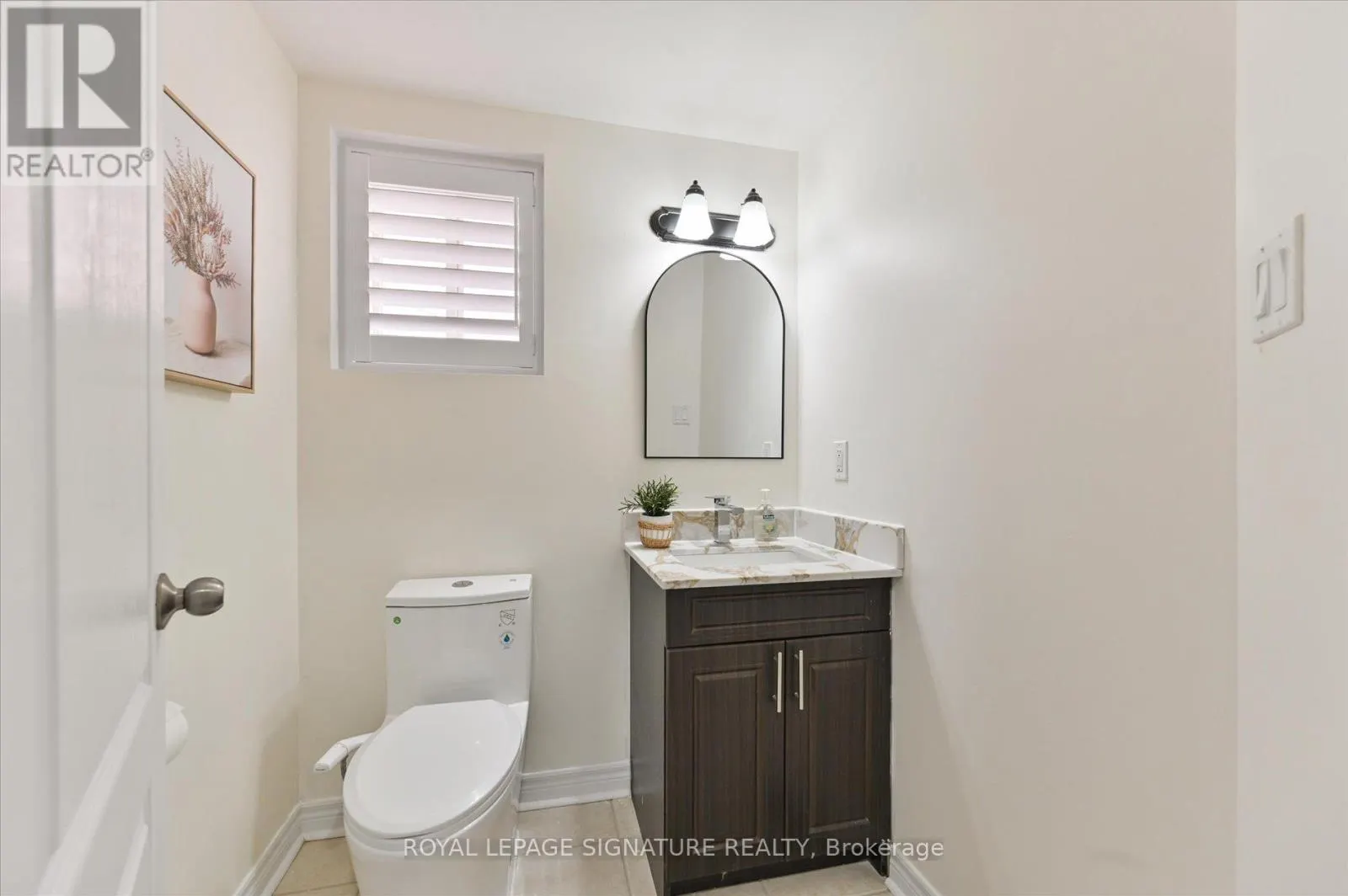 5 THORNBUSH BOULEVARD
