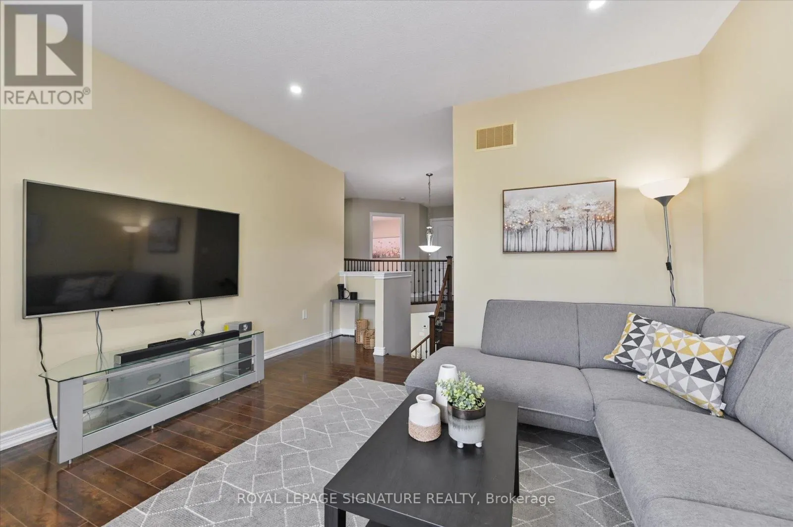 5 THORNBUSH BOULEVARD