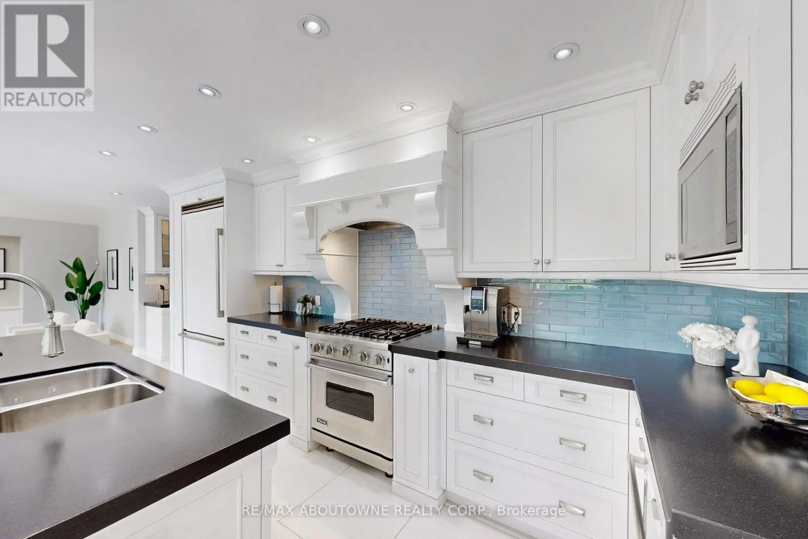 152 ELTON PARK ROAD