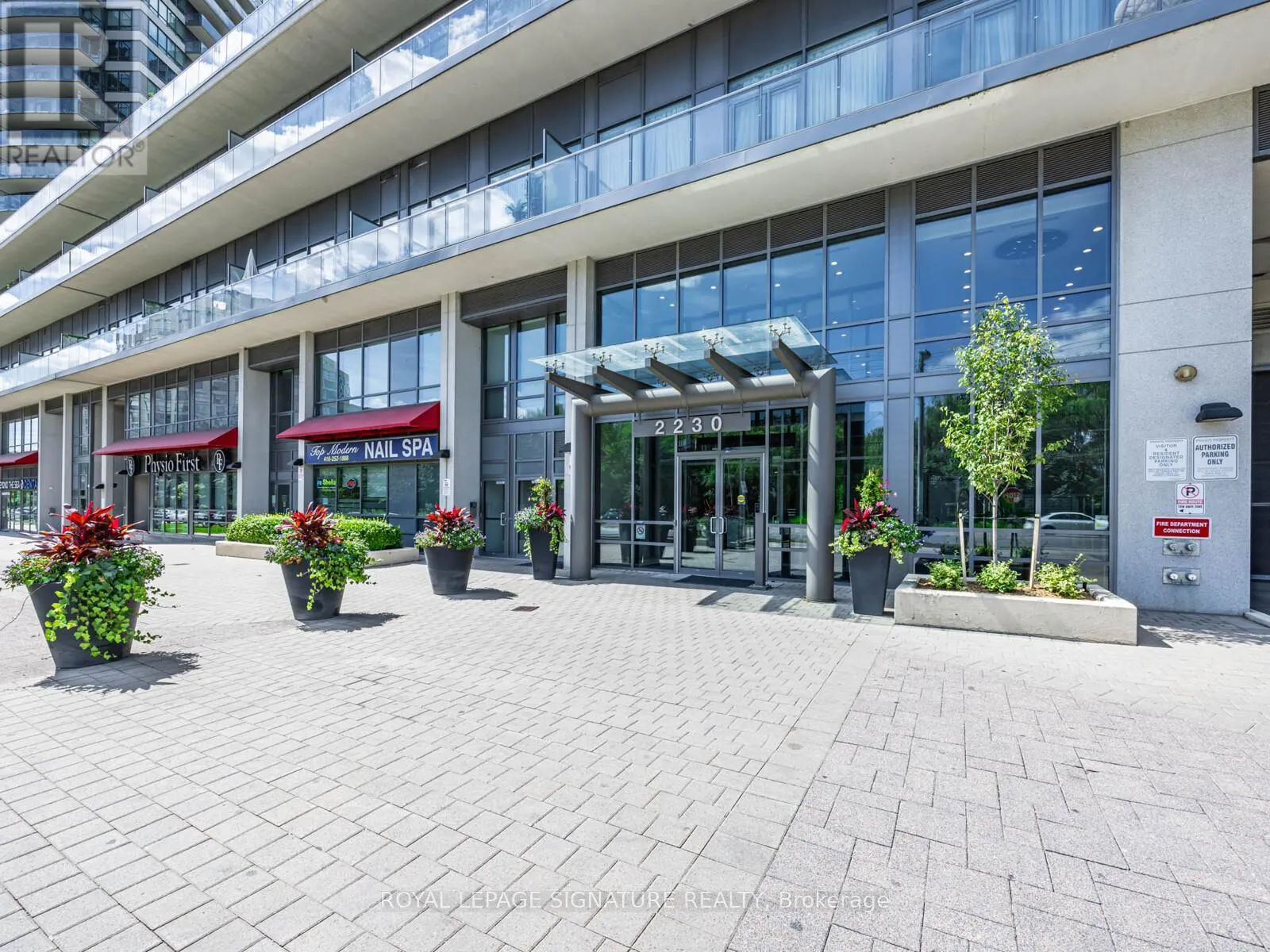 2101 - 2230 LAKE SHORE BOULEVARD W