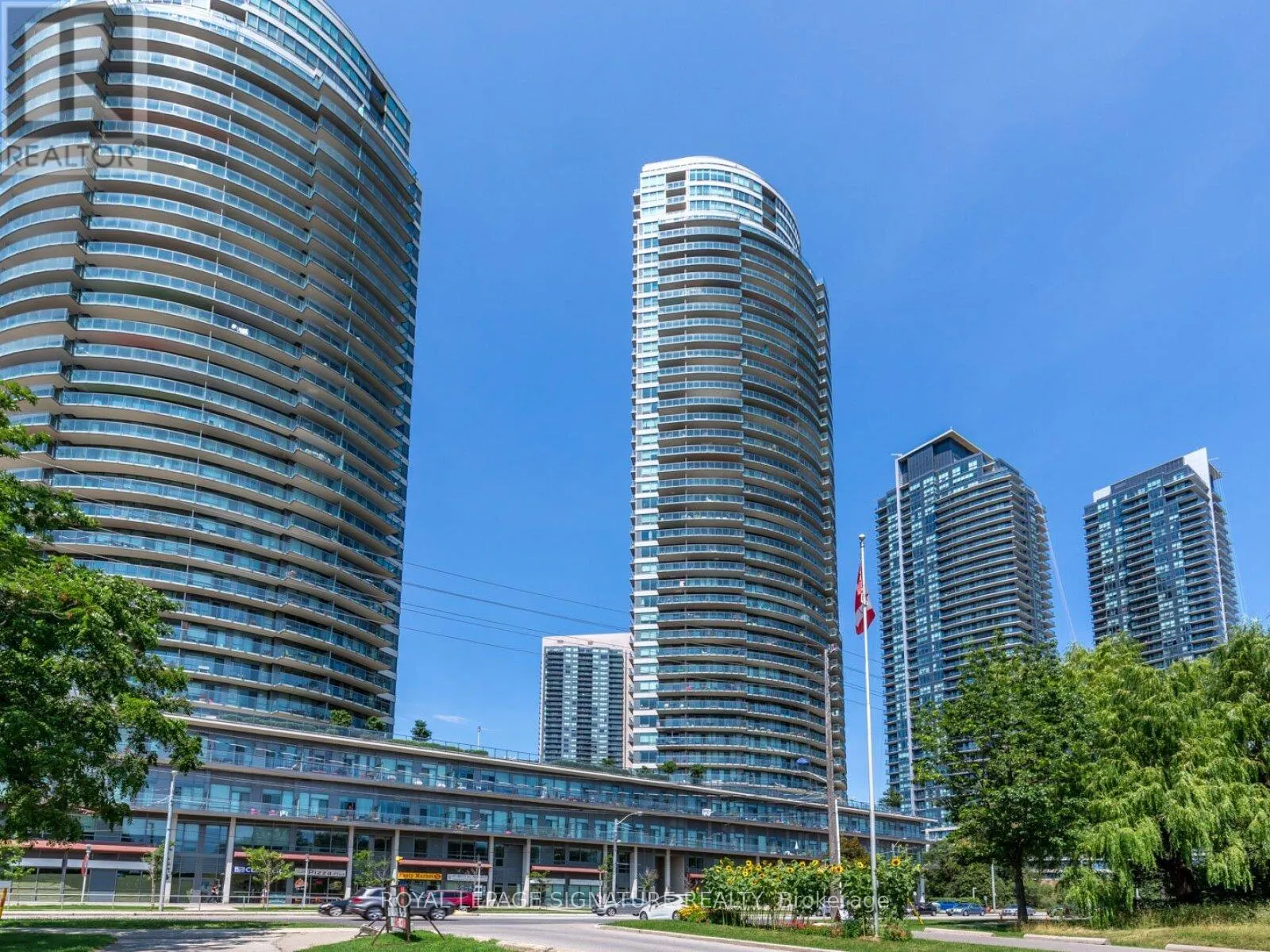 2101 - 2230 LAKE SHORE BOULEVARD W