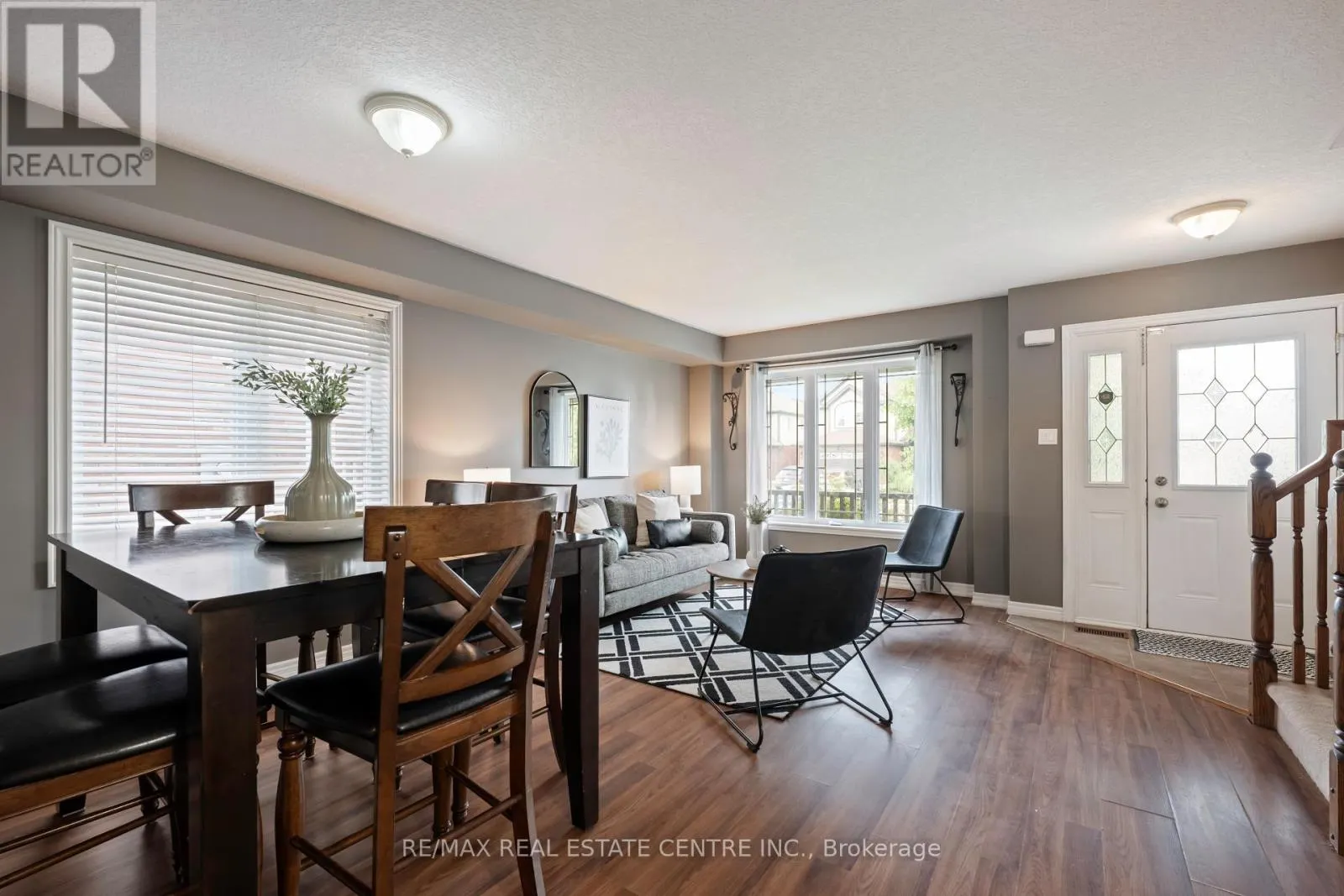 6 MAUDE COURT