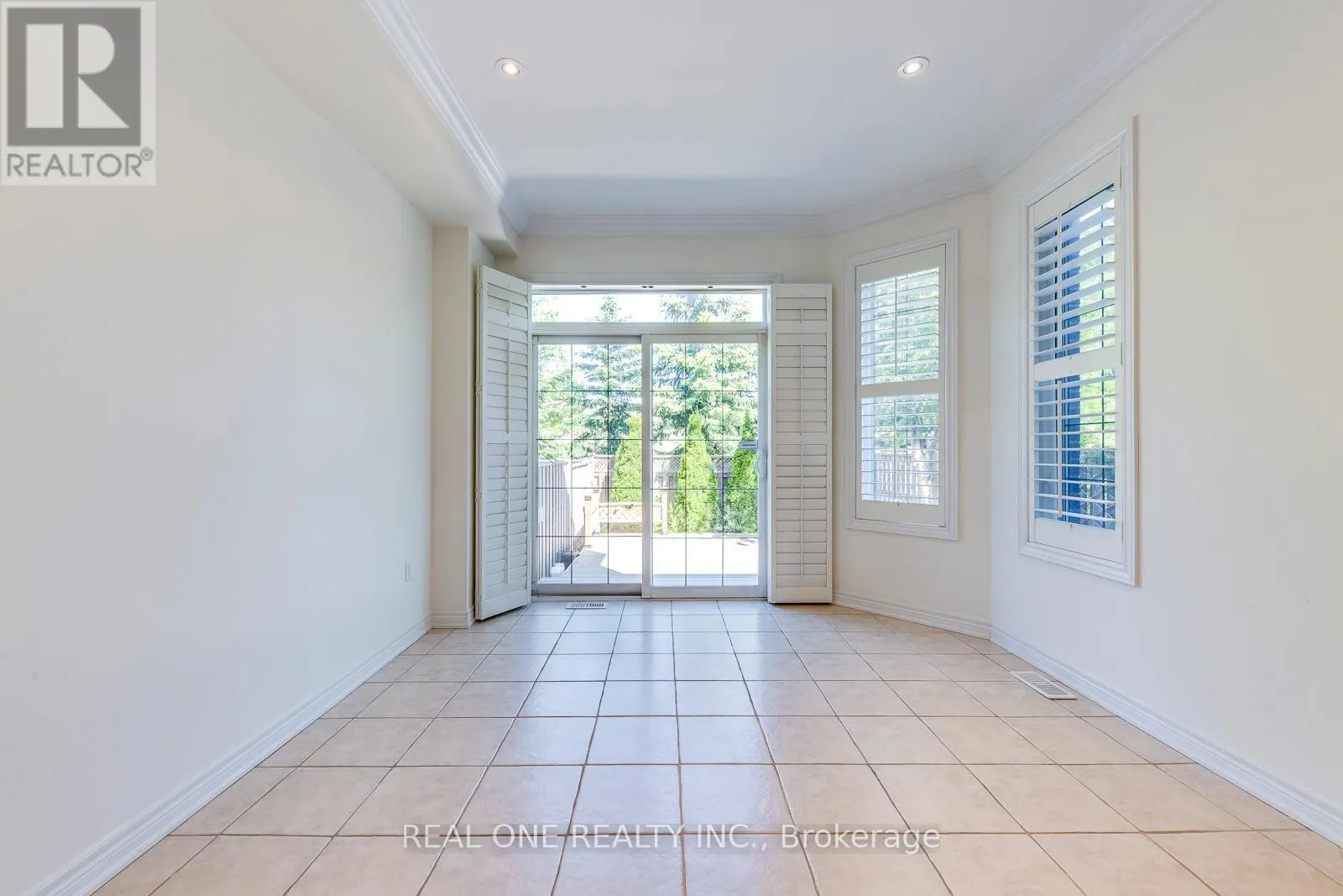 1275 CRAIGLEITH ROAD