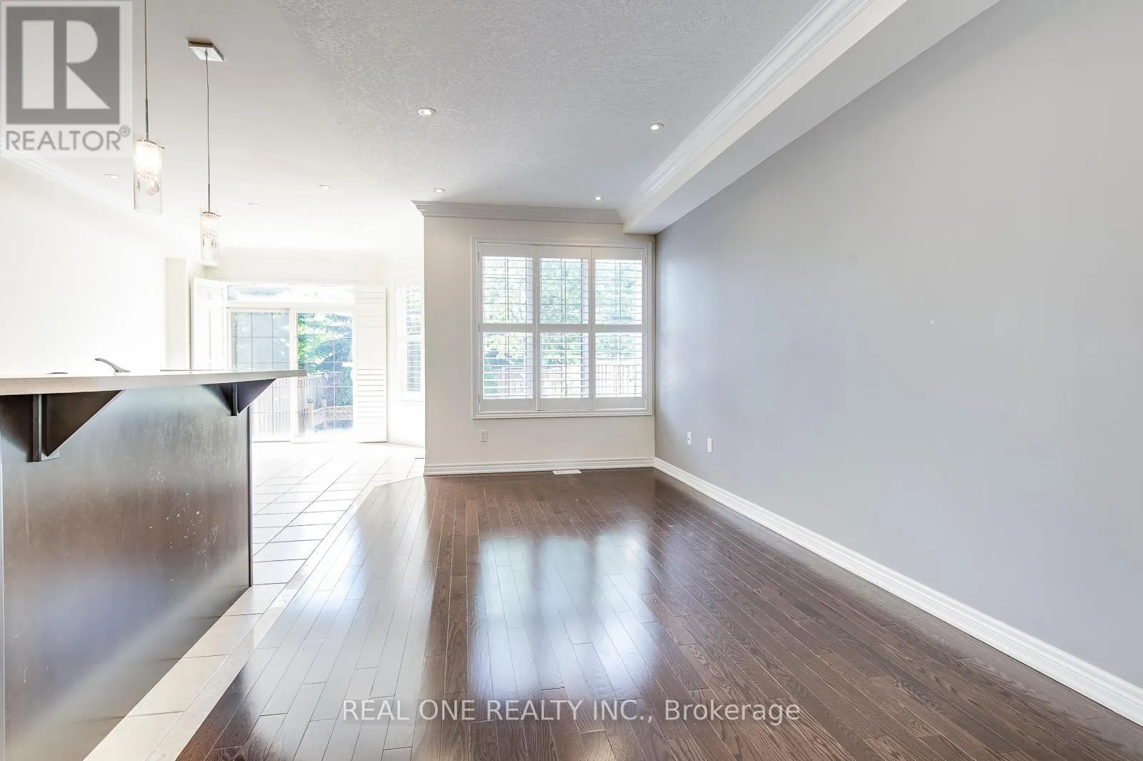 1275 CRAIGLEITH ROAD
