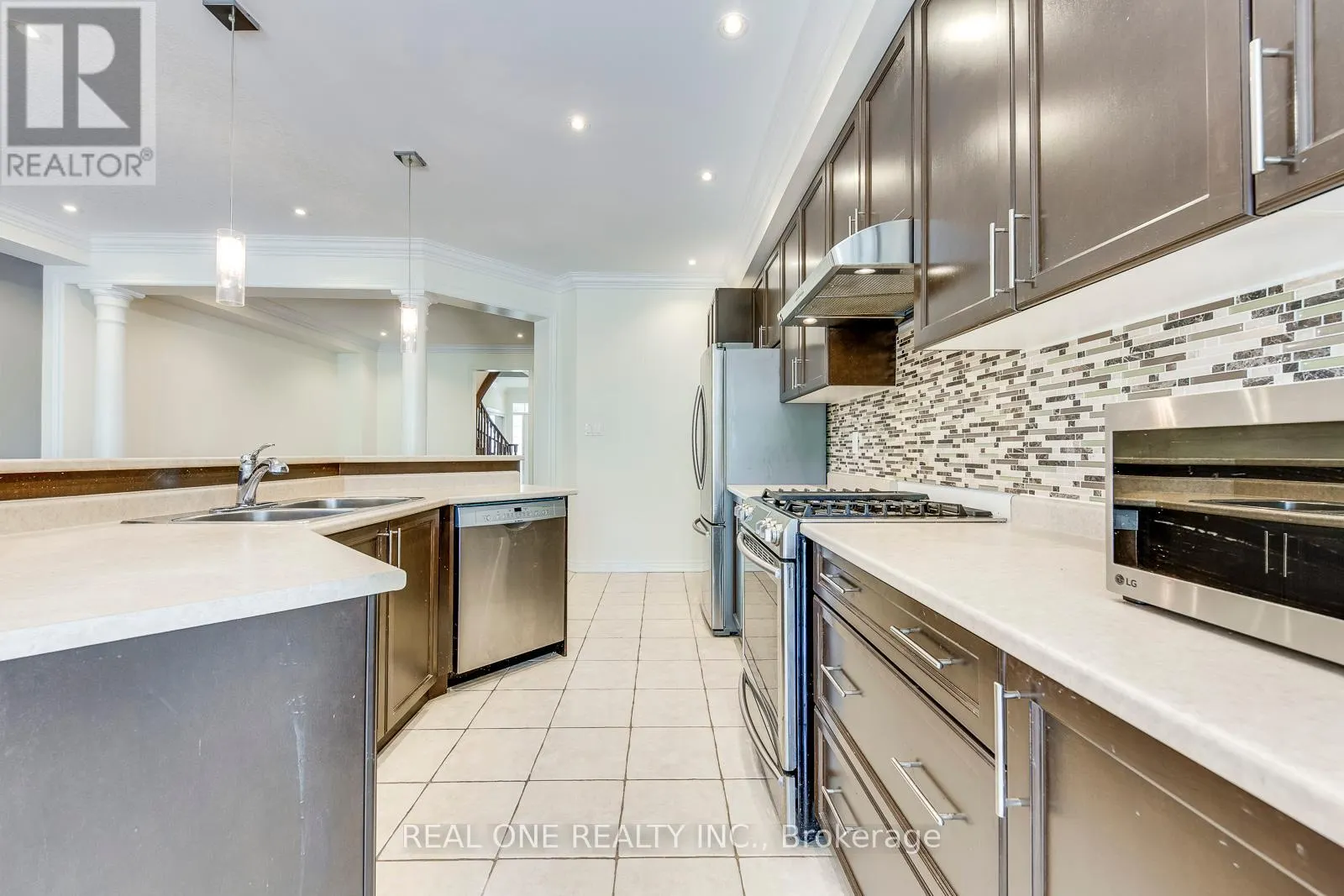 1275 CRAIGLEITH ROAD