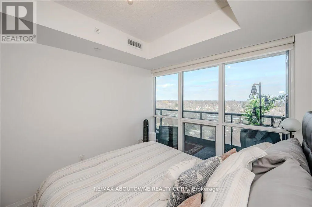 926 - 26 GIBBS ROAD