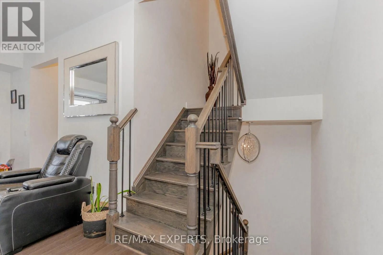 357 VETERANS DRIVE
