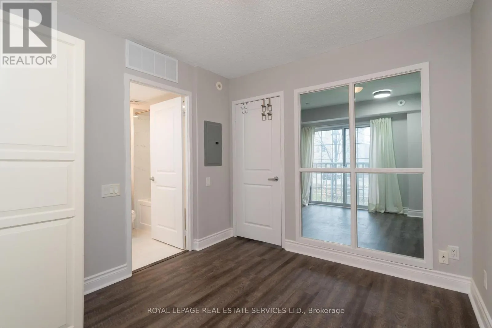 79 - 9 WINDERMERE AVENUE