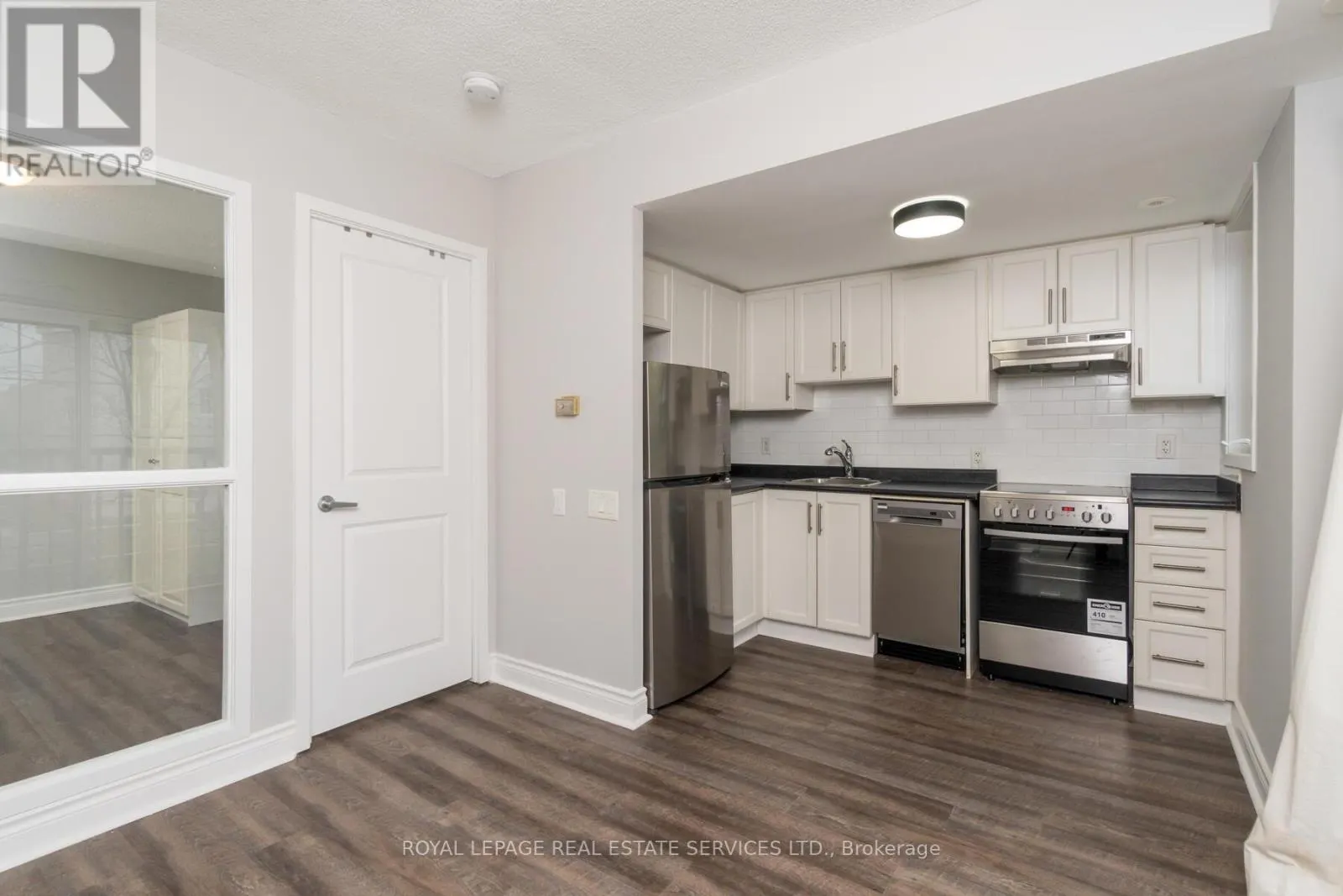 79 - 9 WINDERMERE AVENUE