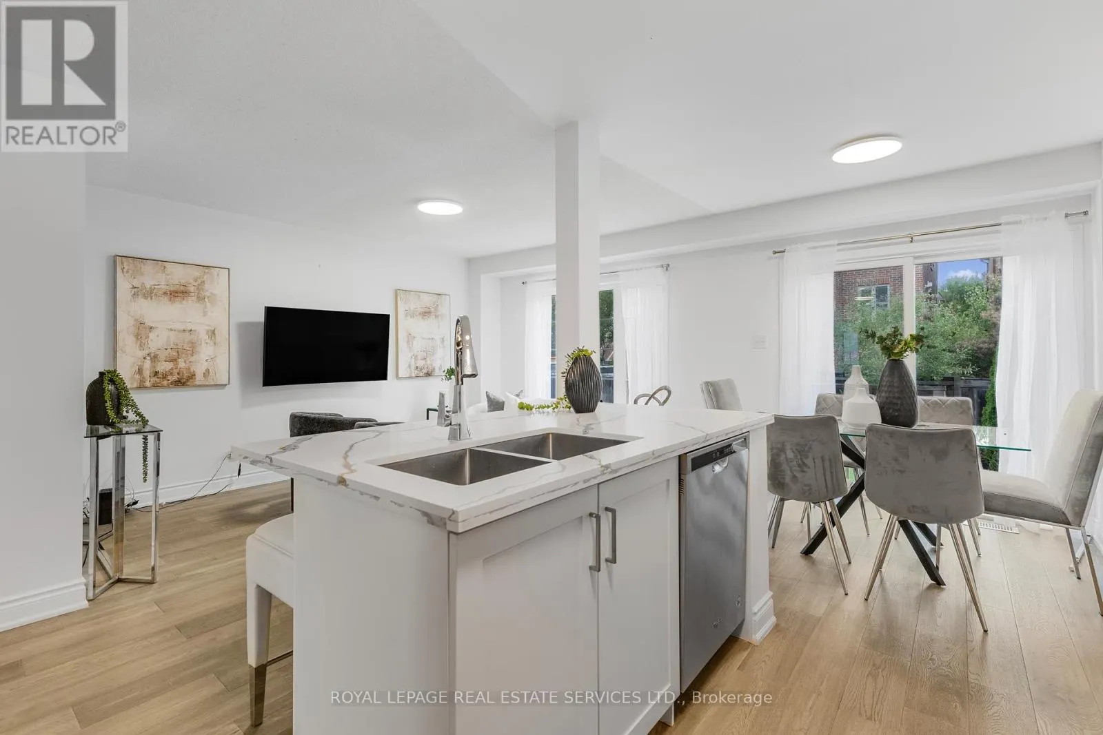 2425 POSTMASTER DRIVE