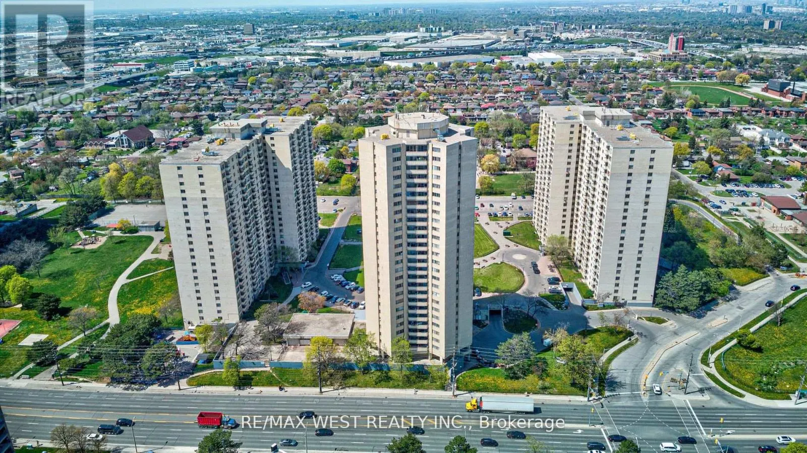 209 - 340 DIXON ROAD
