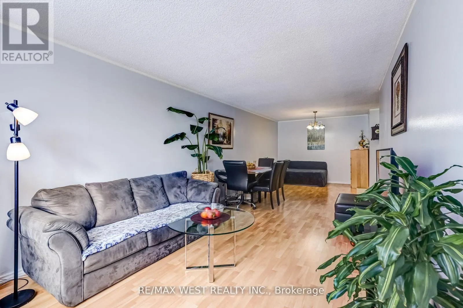 209 - 340 DIXON ROAD