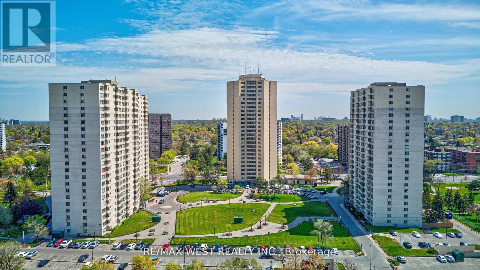 209 - 340 DIXON ROAD