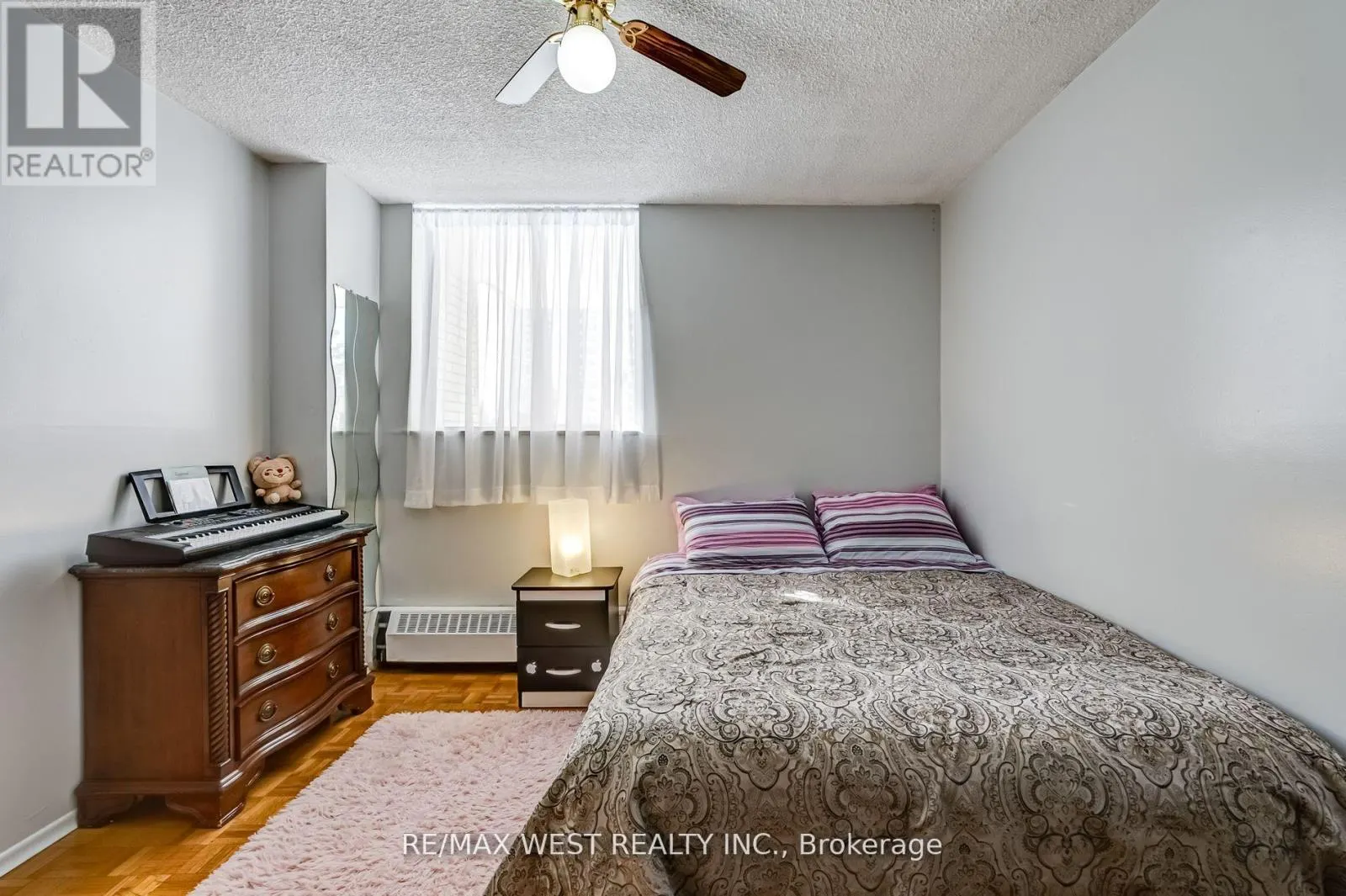 209 - 340 DIXON ROAD