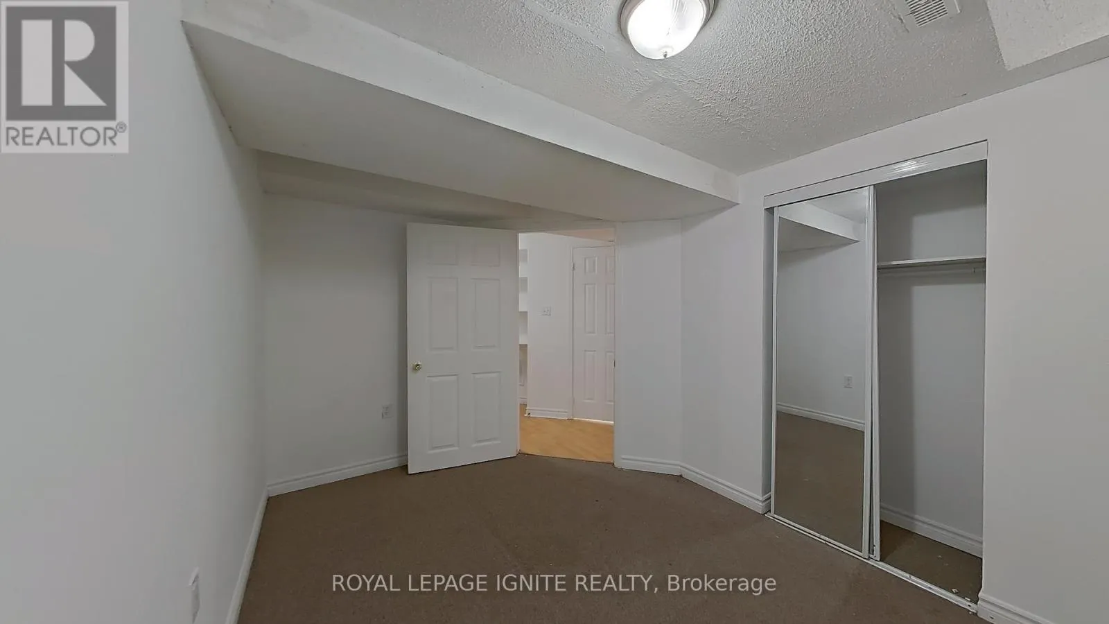 63 EASTBROOK WAY