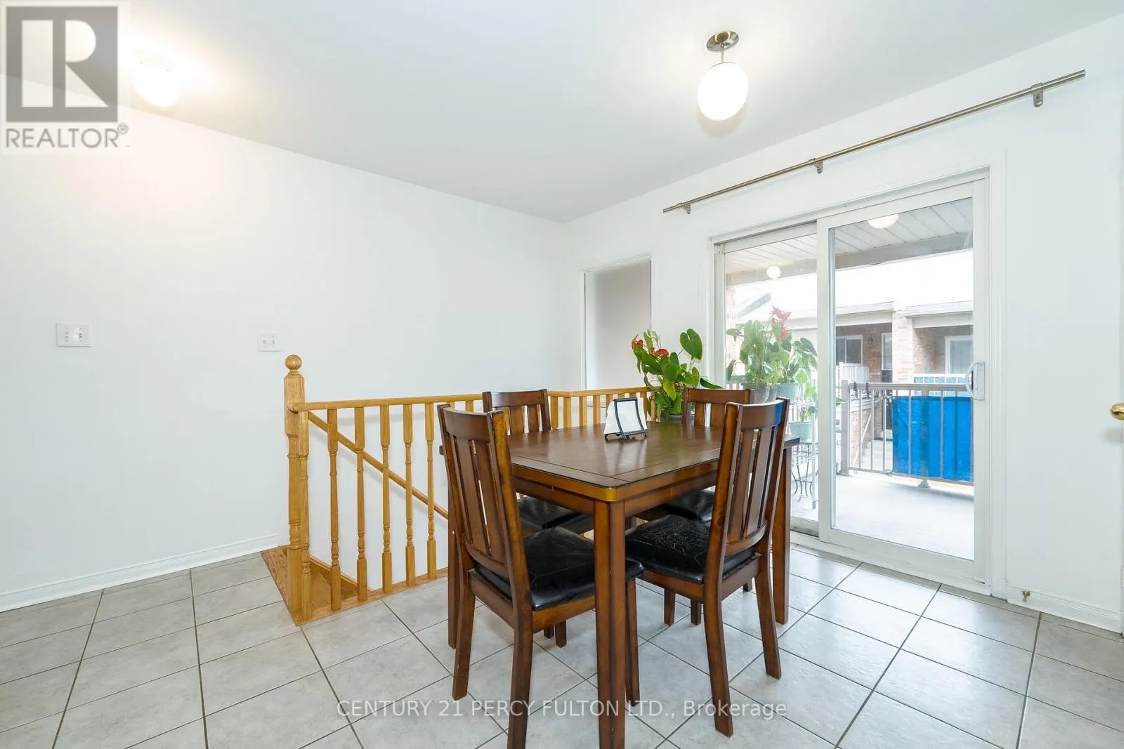 119 TORBARRIE ROAD