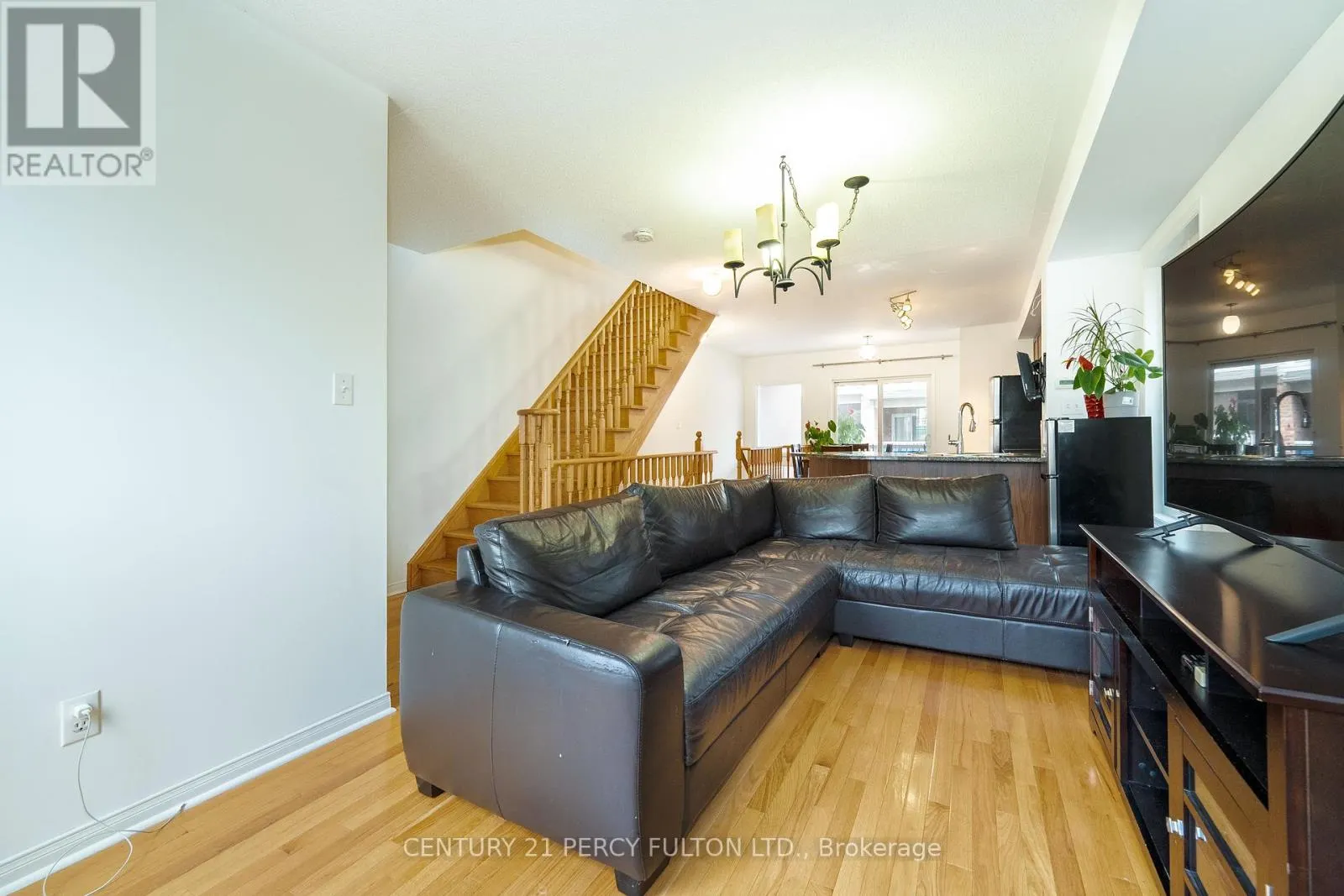 119 TORBARRIE ROAD