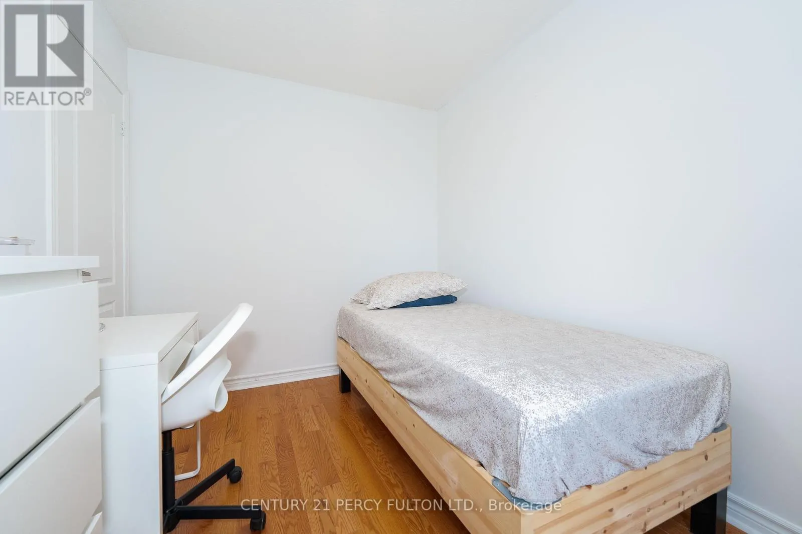 119 TORBARRIE ROAD