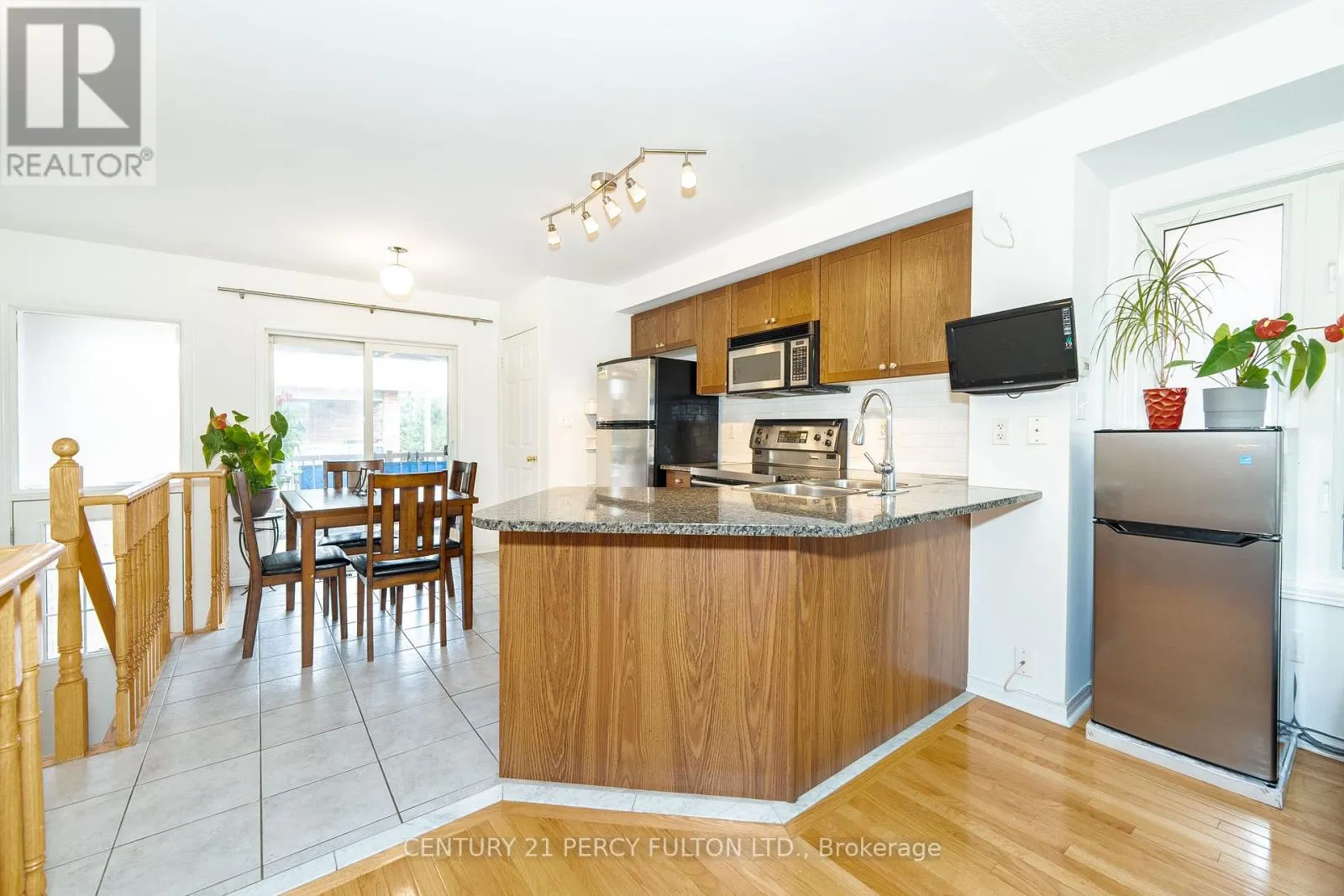 119 TORBARRIE ROAD