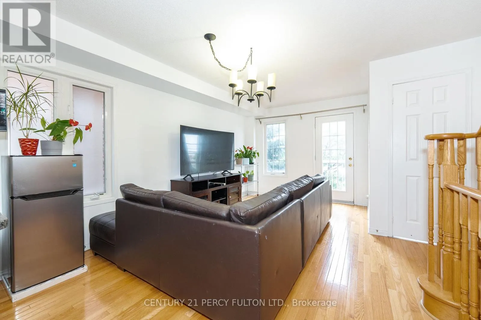 119 TORBARRIE ROAD