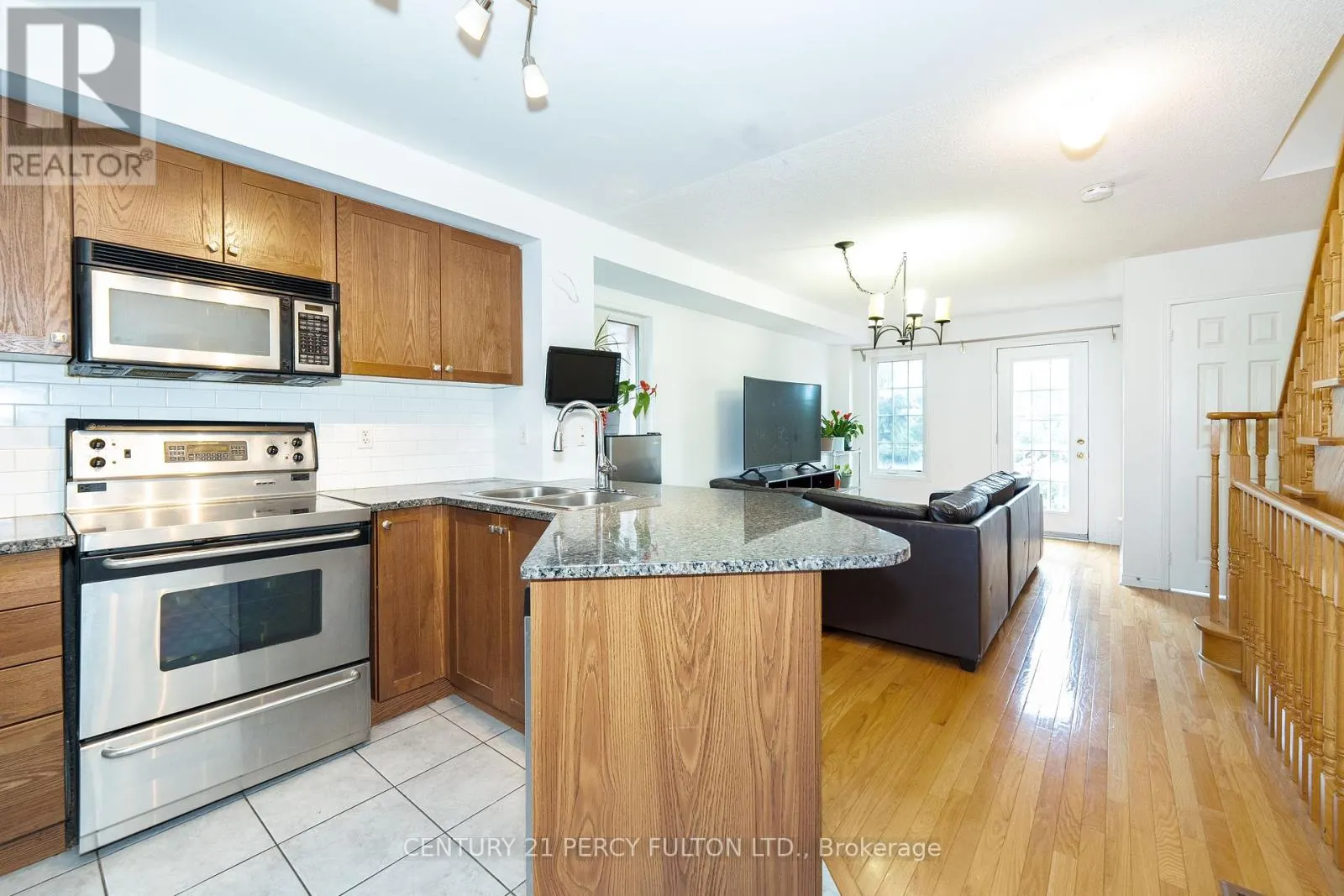 119 TORBARRIE ROAD