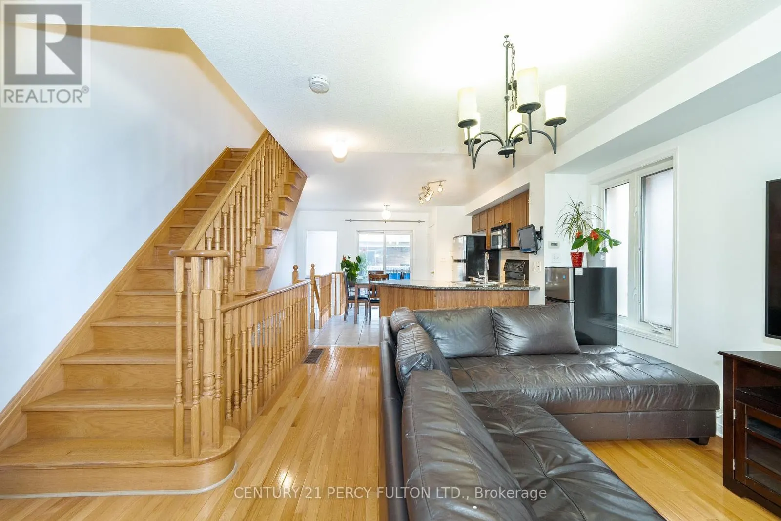 119 TORBARRIE ROAD