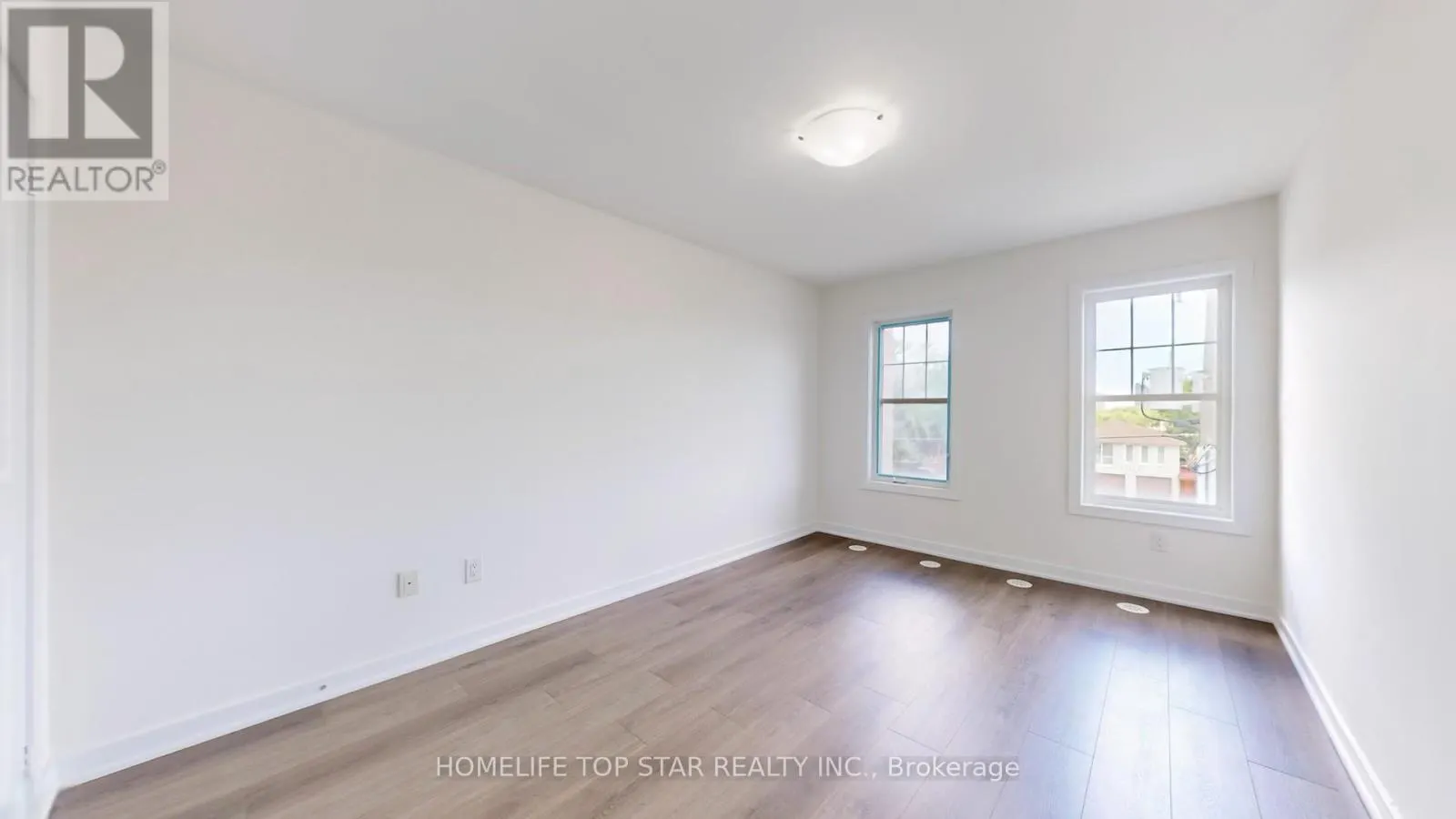 60 - 2315 SHEPPARD AVE WEST AVENUE
