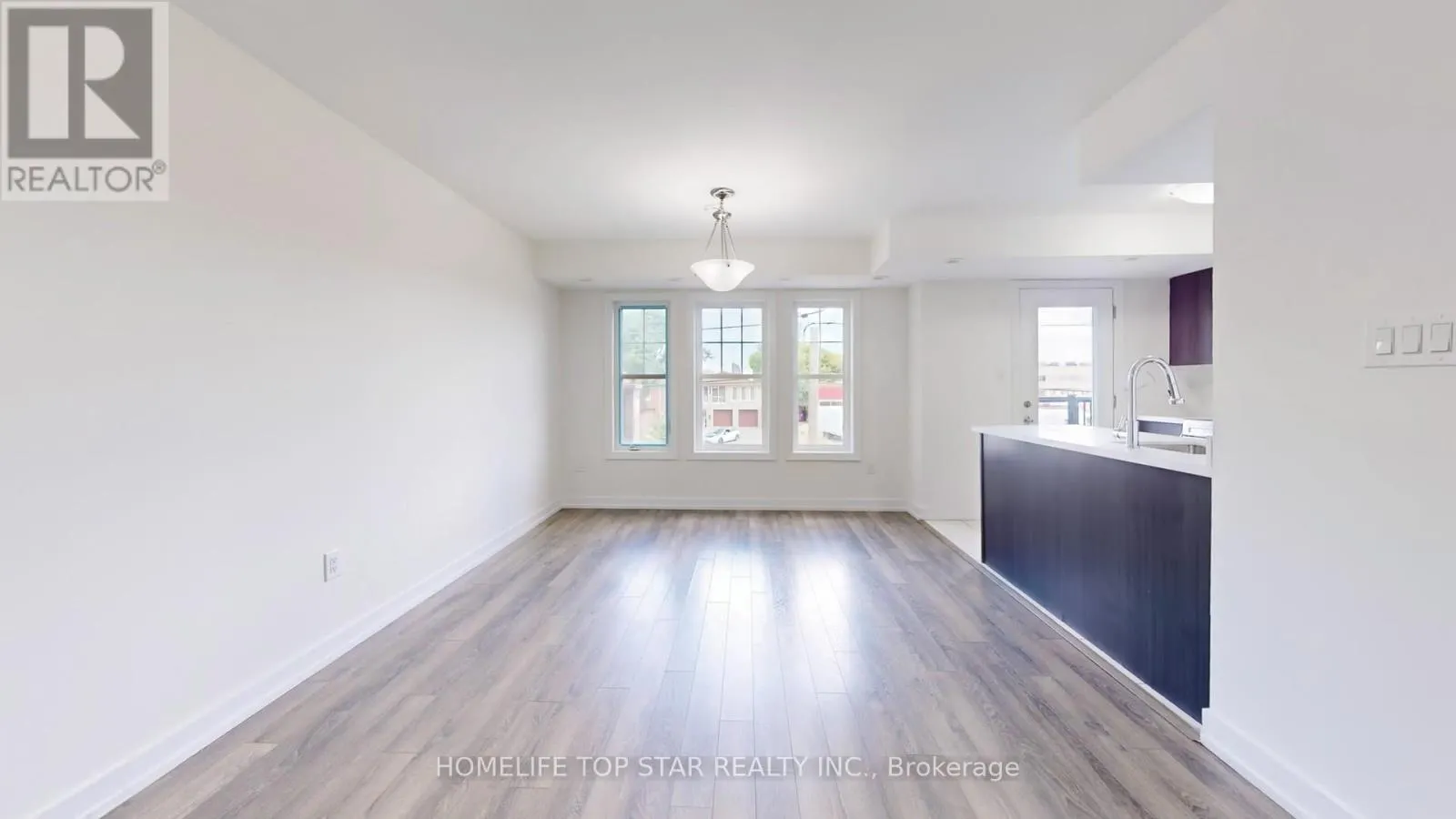 60 - 2315 SHEPPARD AVE WEST AVENUE