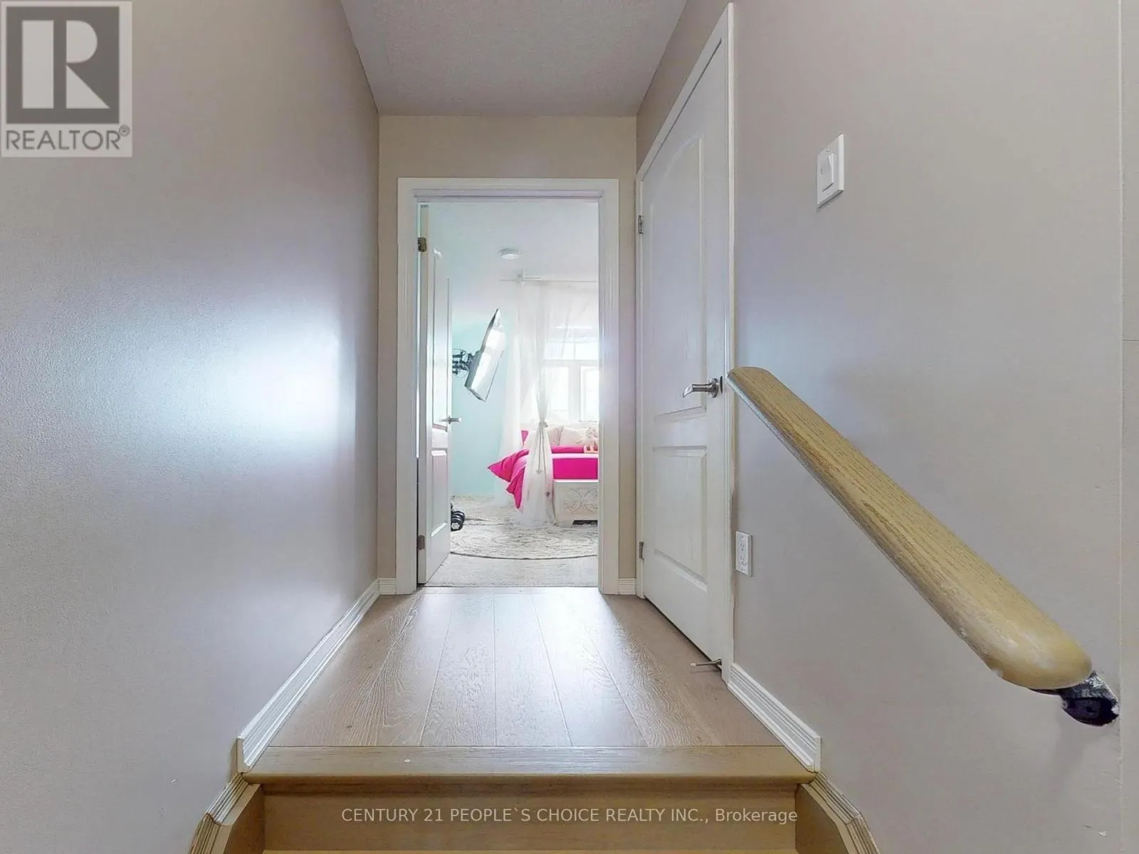 101 PRESTON MEADOWS AVENUE
