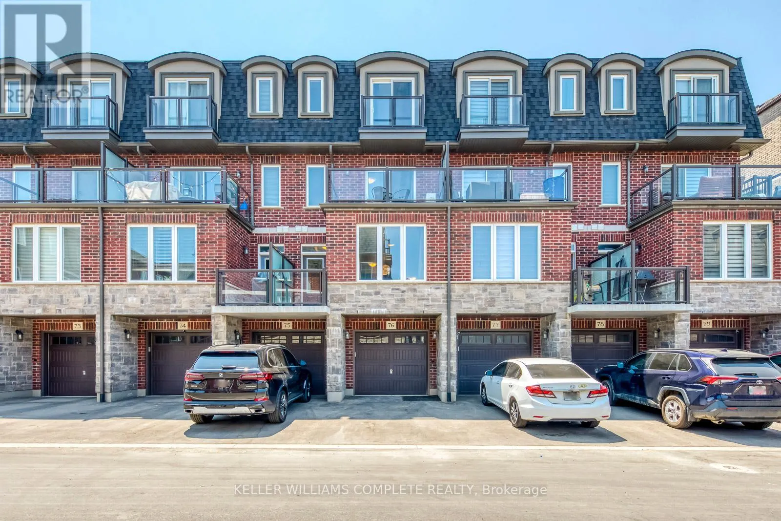 76 - 445 ONTARIO STREET S