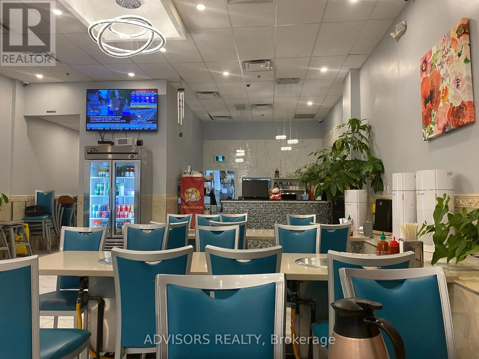 15 - 2555 DIXIE ROAD