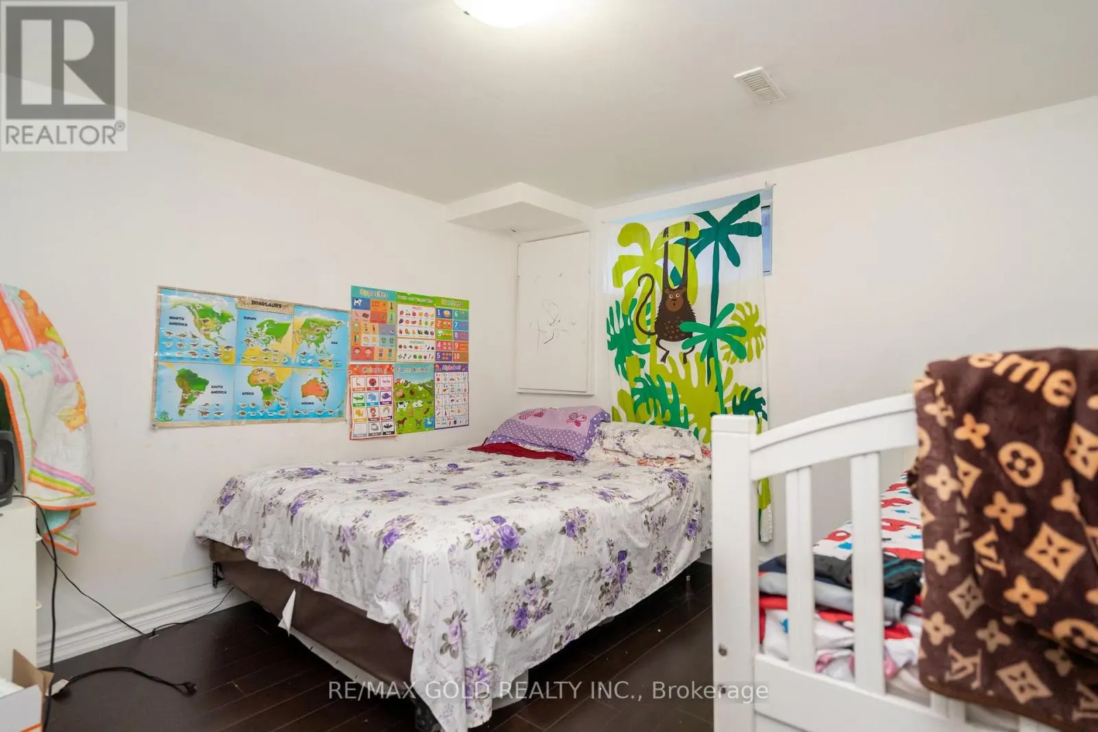 7563 LANGWORTHY DRIVE