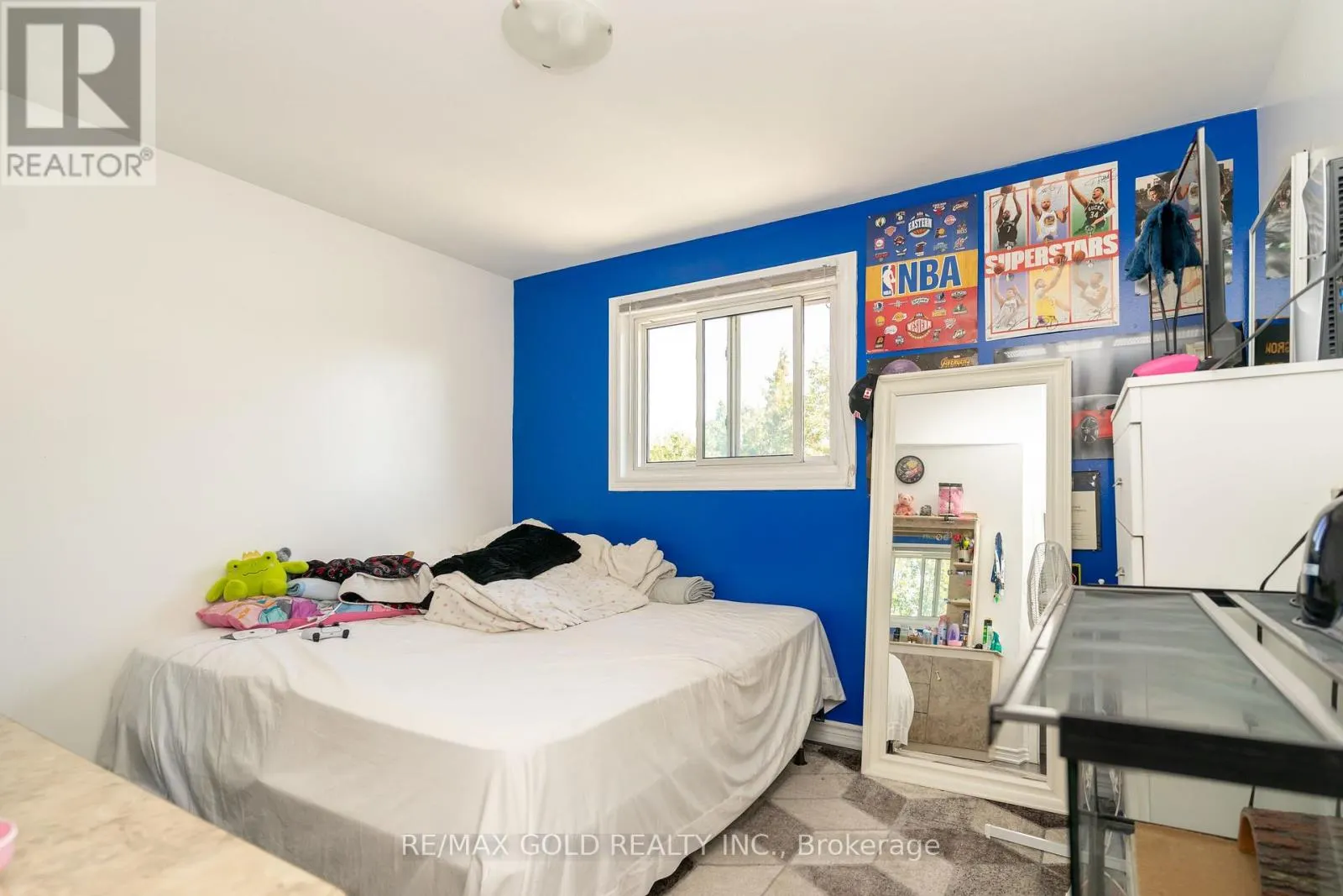 7563 LANGWORTHY DRIVE