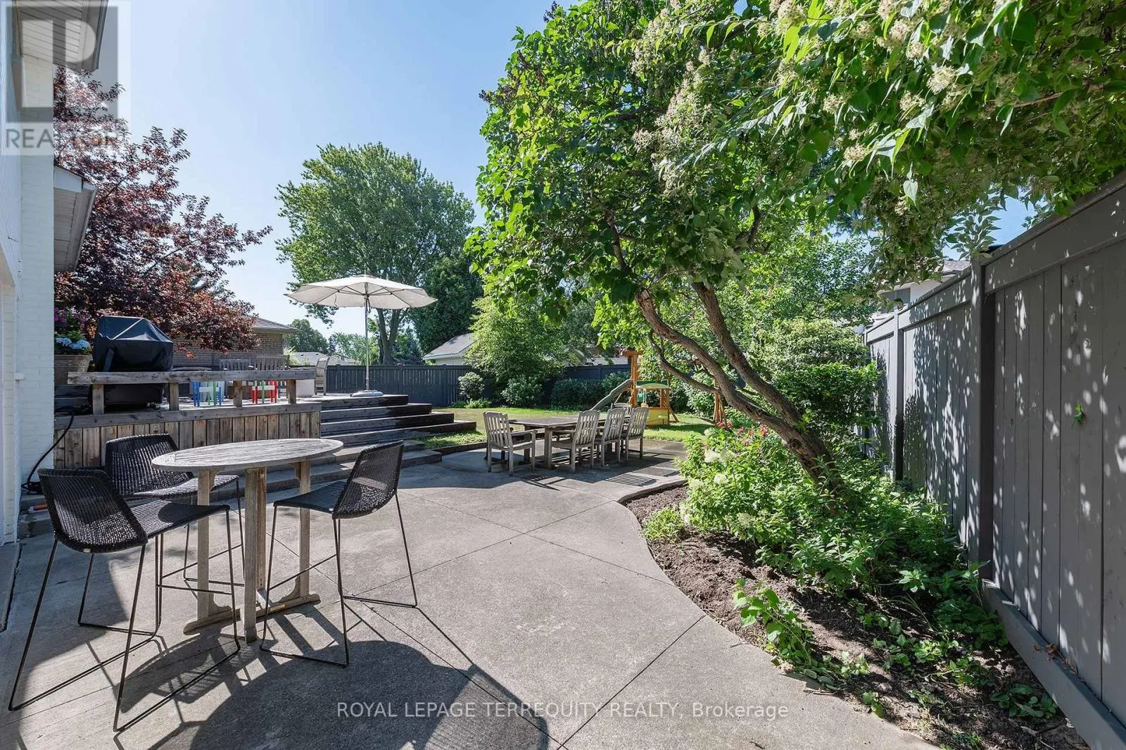 1444 STRATHY AVENUE