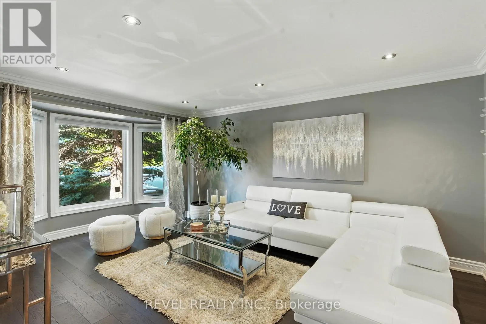 1251 WHITE LANE
