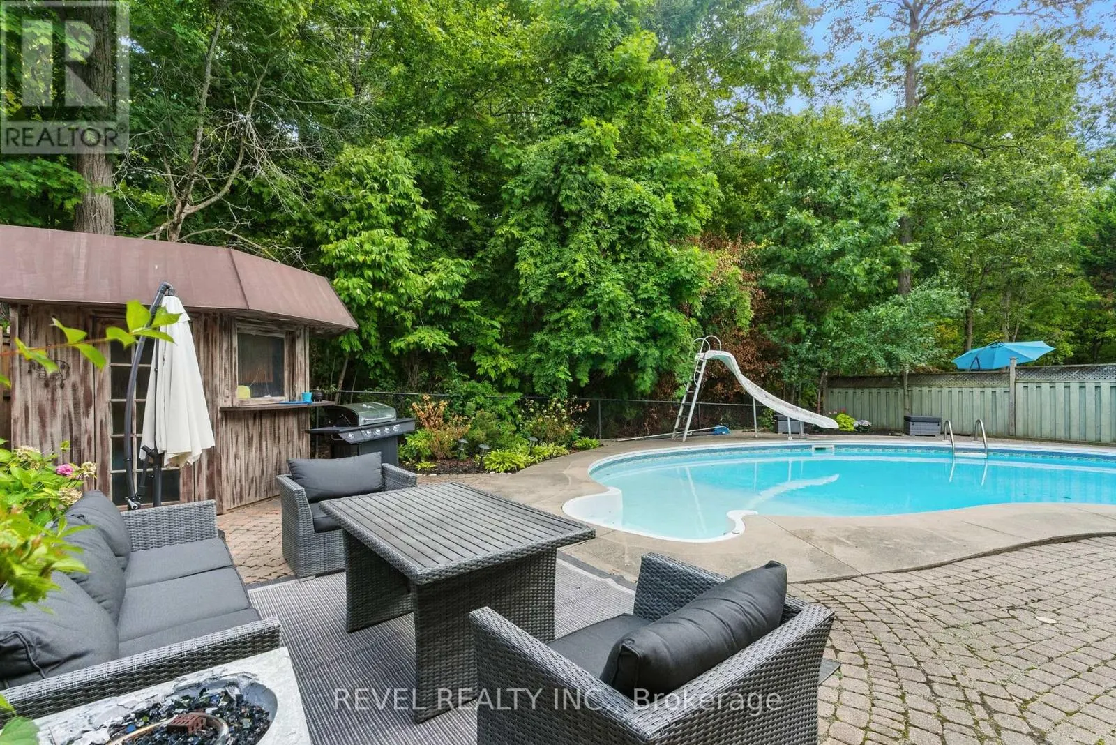 1251 WHITE LANE