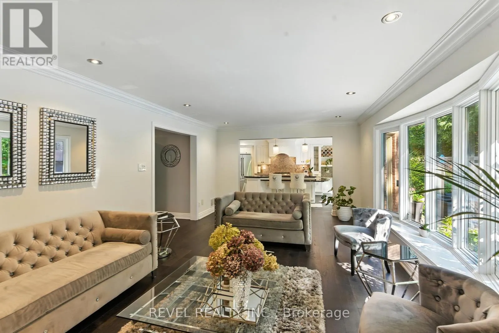 1251 WHITE LANE