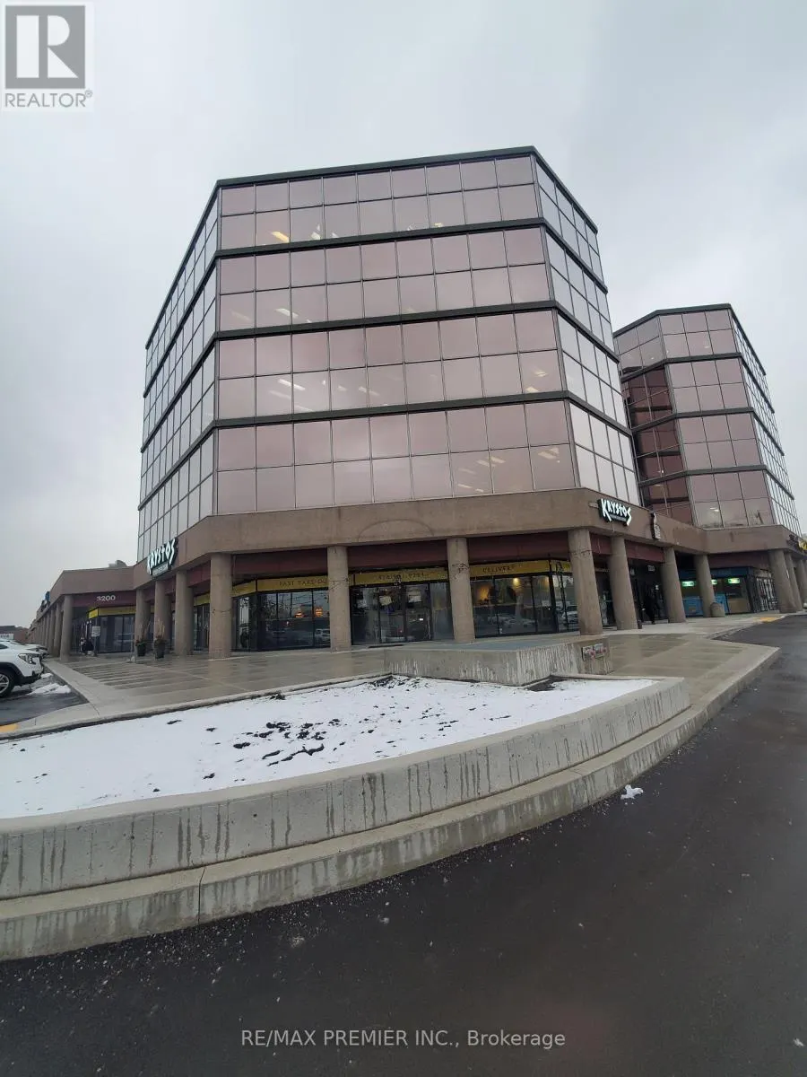 421 - 3200 DUFFERIN STREET