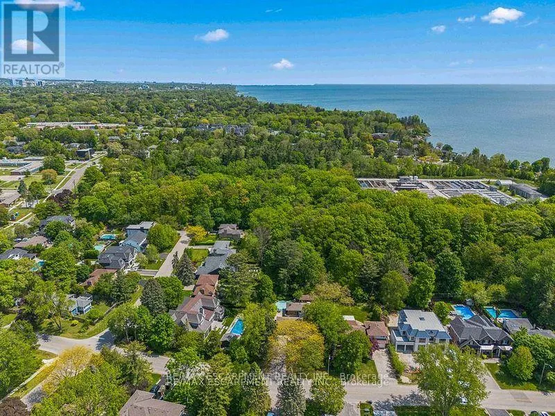 177 WOODHAVEN PARK DRIVE