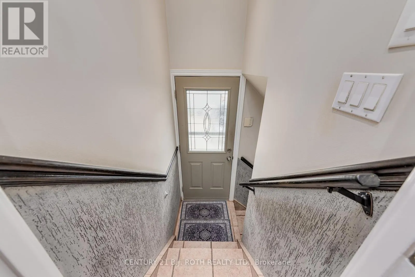 193 EPSOM DOWNS DRIVE