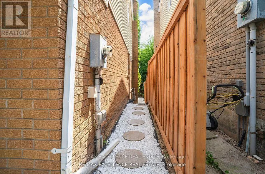 2317 GREENBANK TRAIL