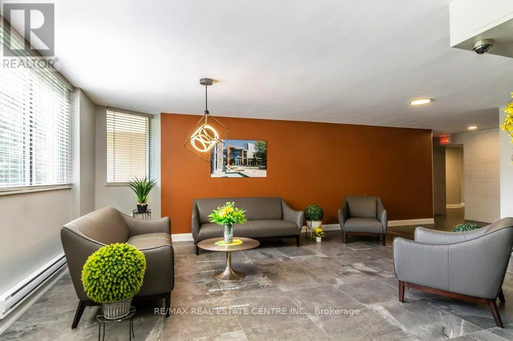 903 - 81 MILLSIDE DRIVE