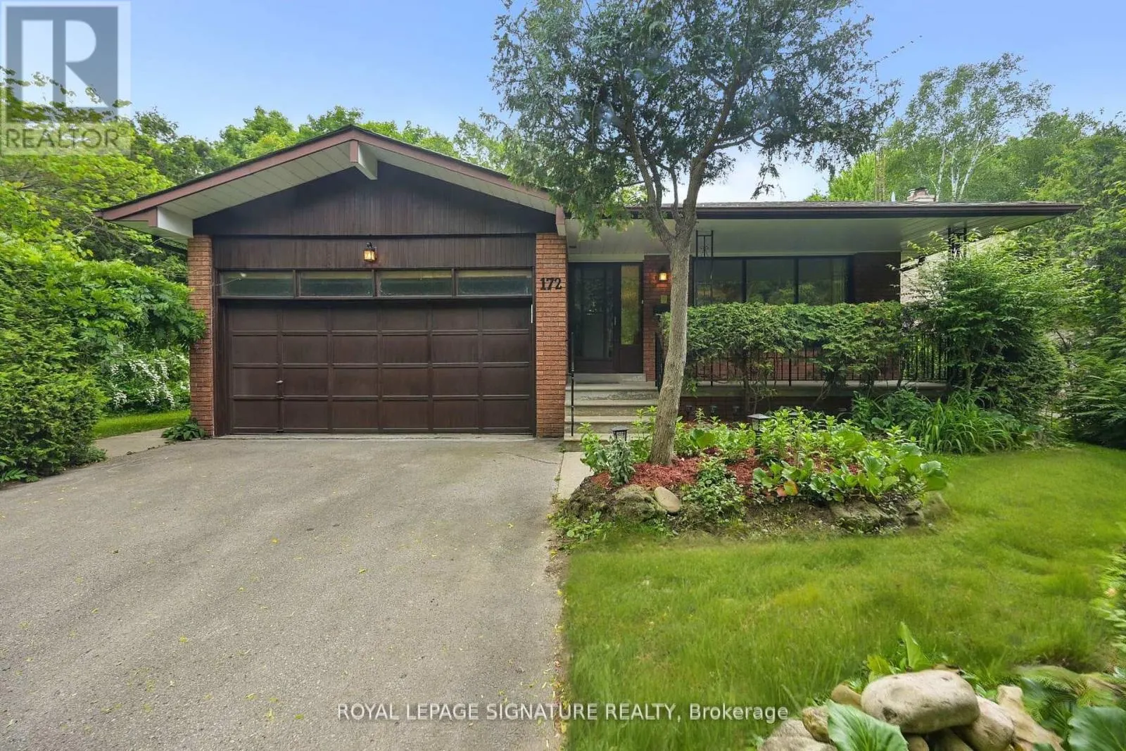 172 GLENVIEW DRIVE