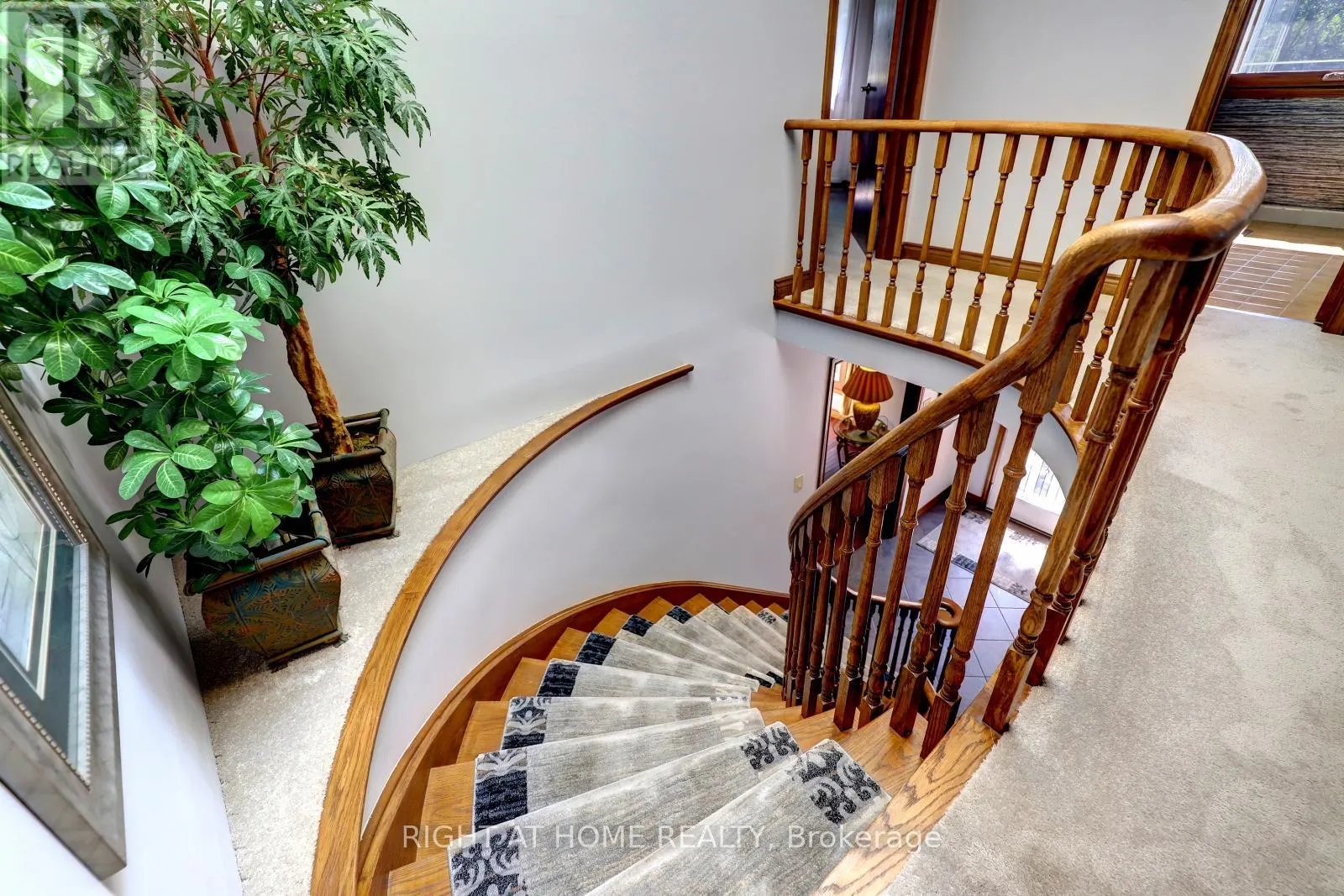 1412 CARMEN DRIVE
