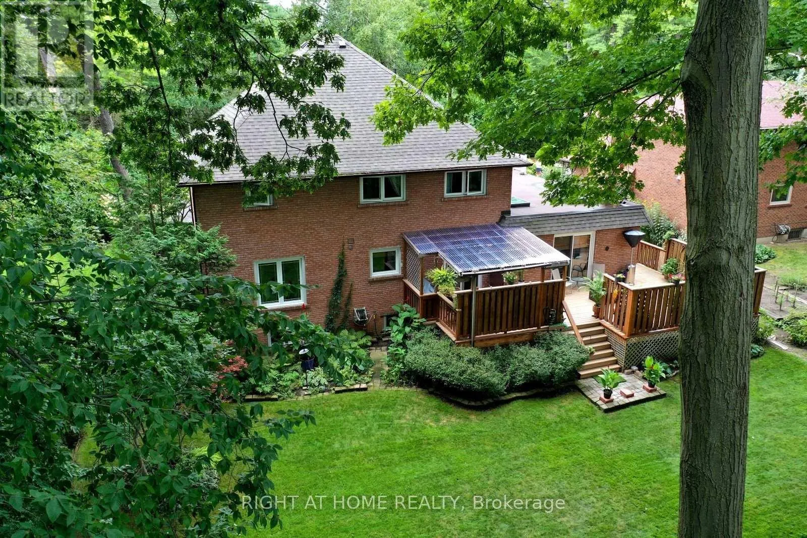 1412 CARMEN DRIVE
