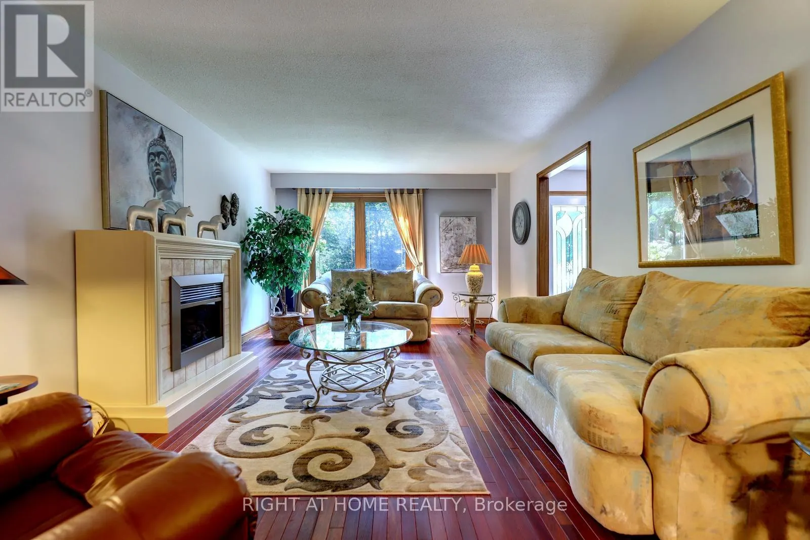 1412 CARMEN DRIVE