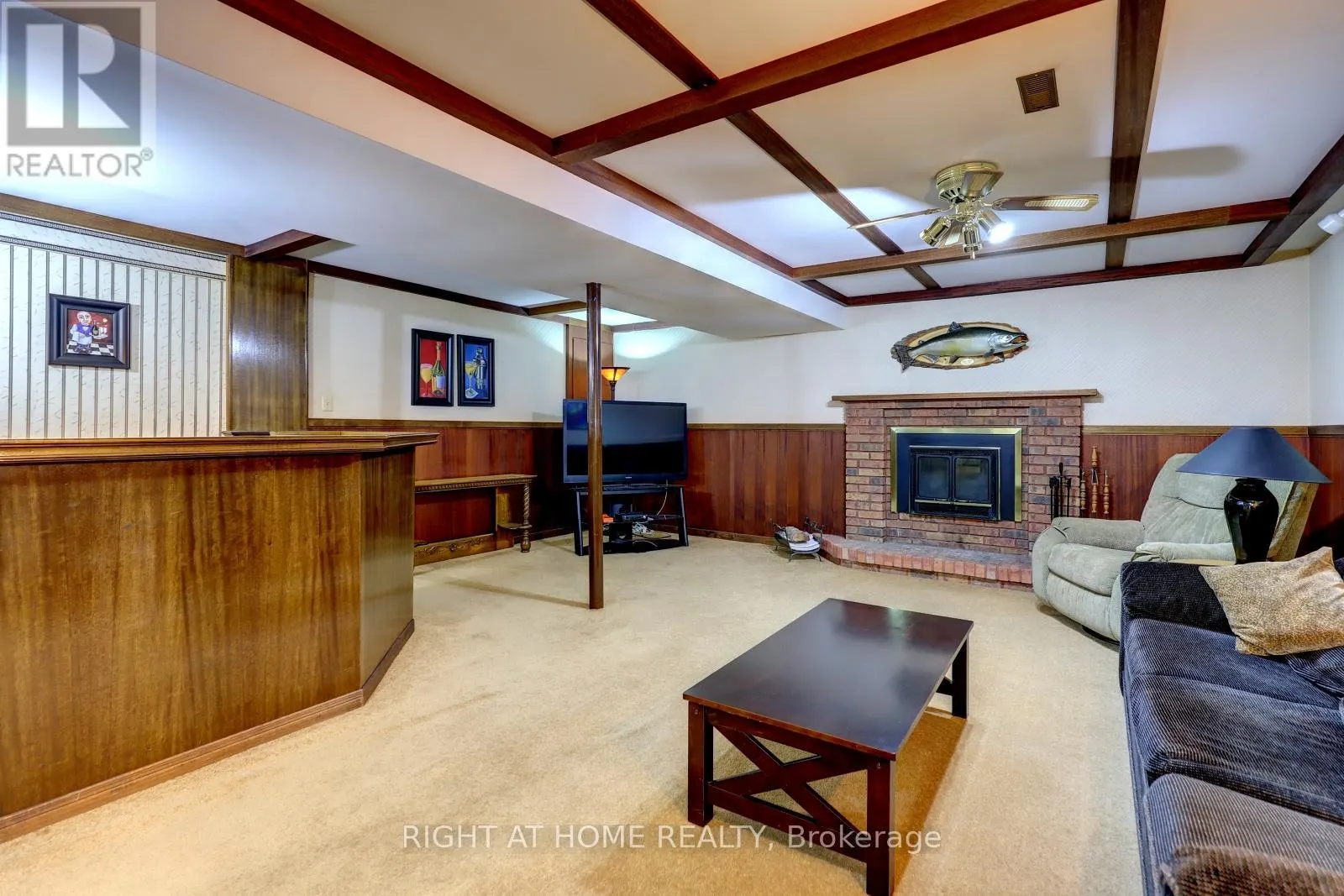1412 CARMEN DRIVE