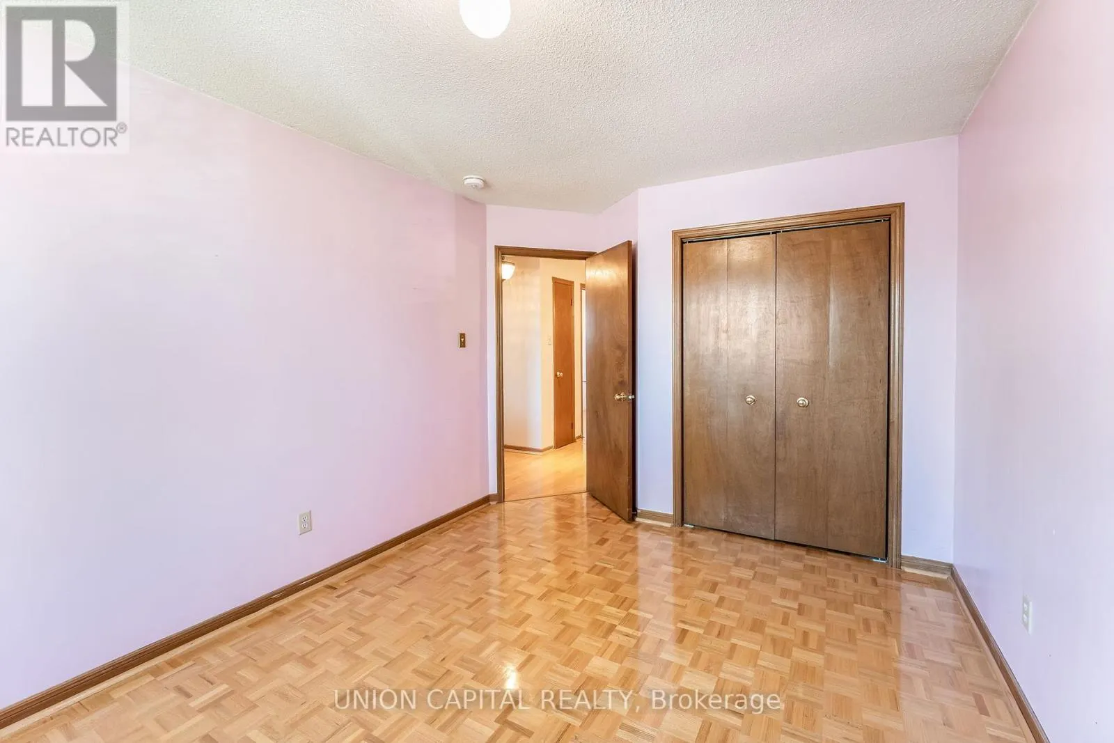 14 RODWELL COURT