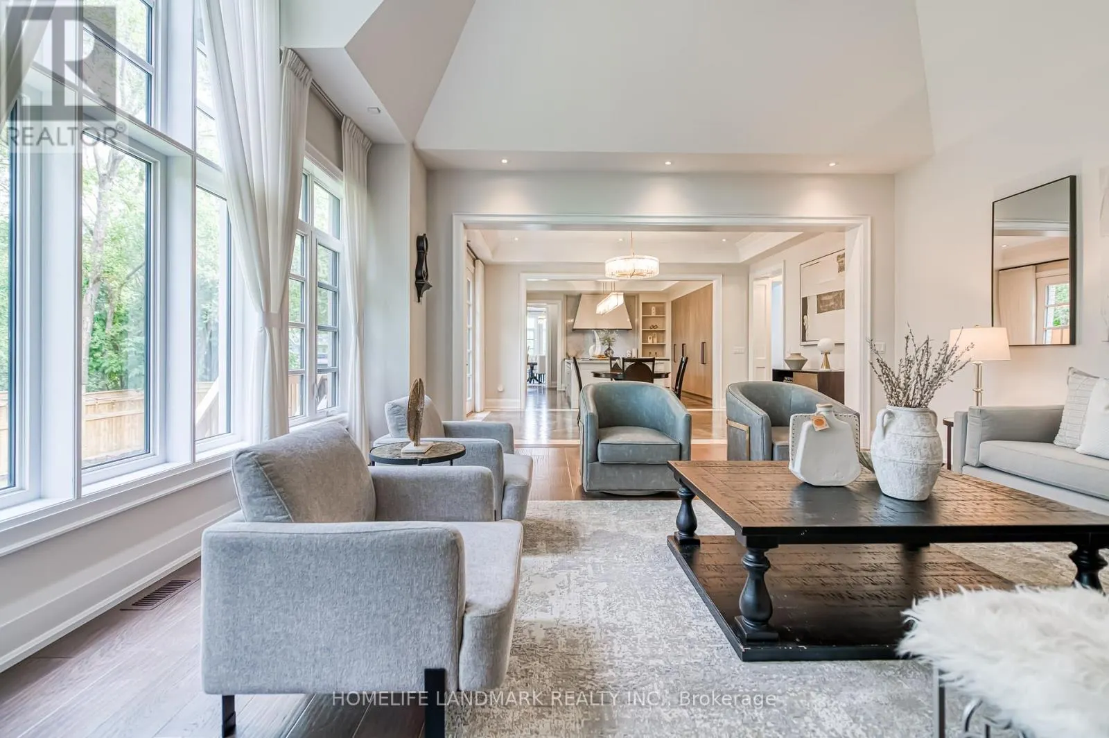1199 LAKESHORE ROAD W